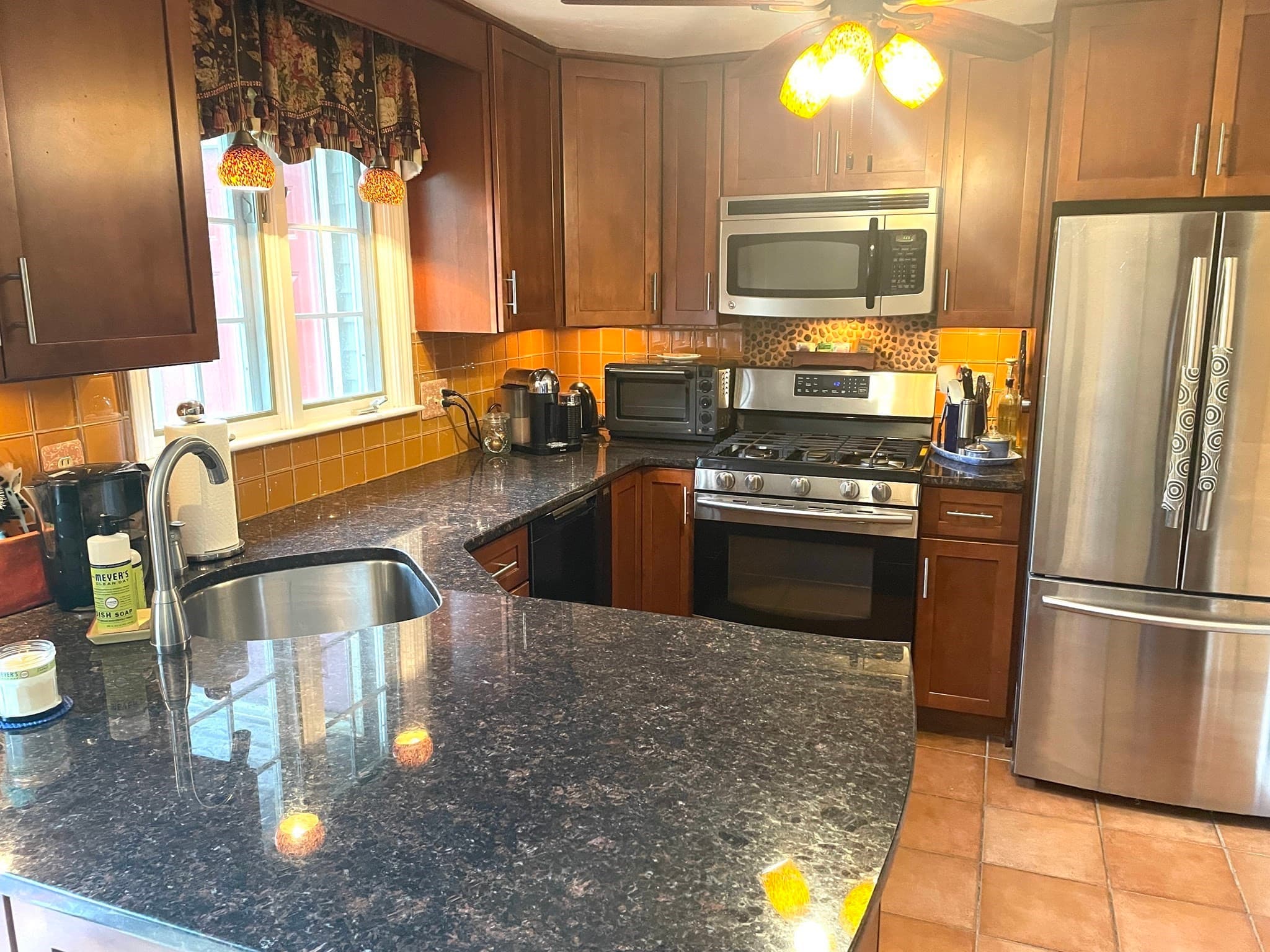 Condominium at 110 Heritage Dr # 110, Tewksbury MA 01876, Tewksbury, photo 23 of 42