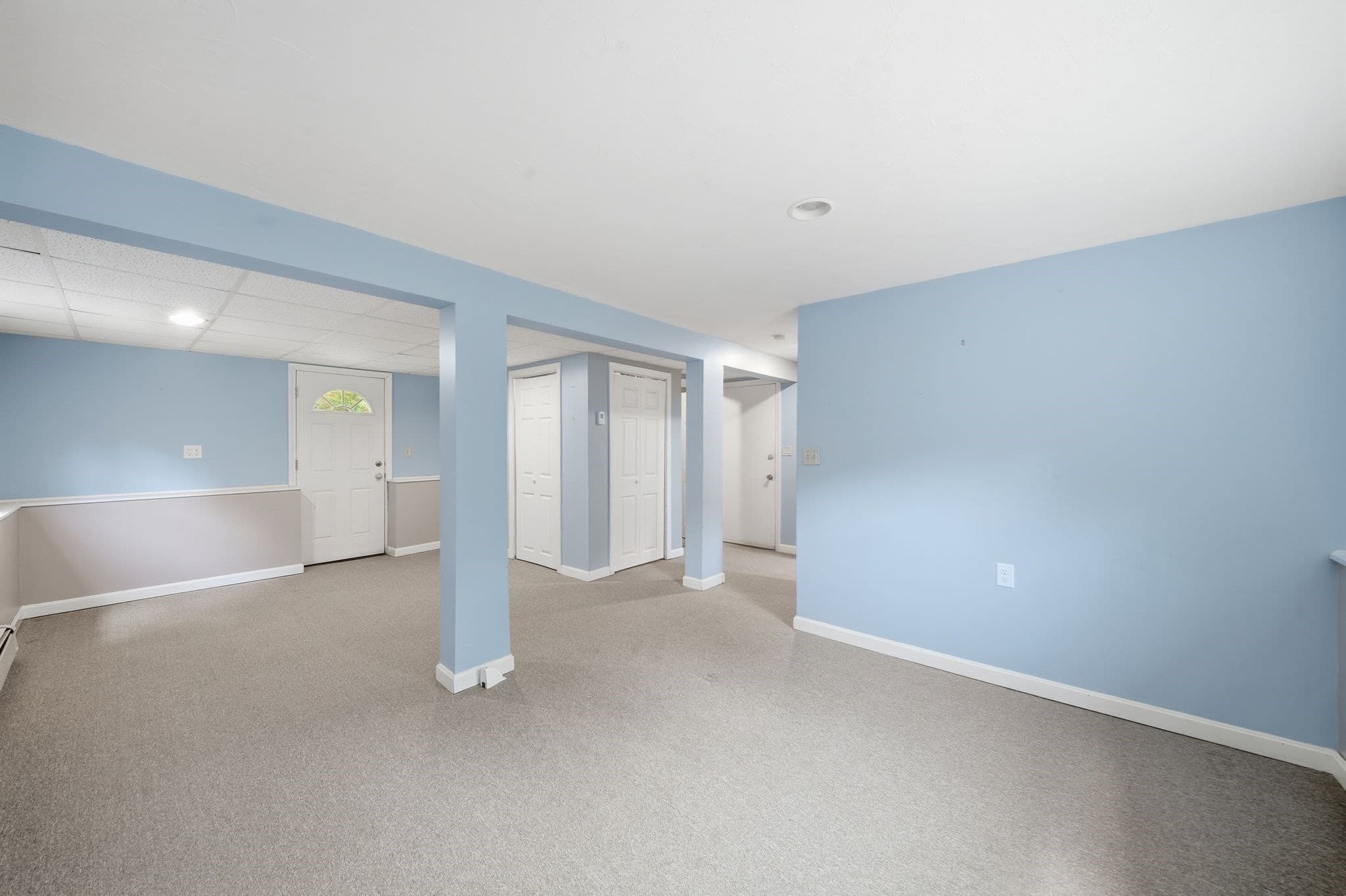 Single Family Residence at 121 Regina S Dr, Tewksbury MA 01876, Tewksbury, photo 27 of 34