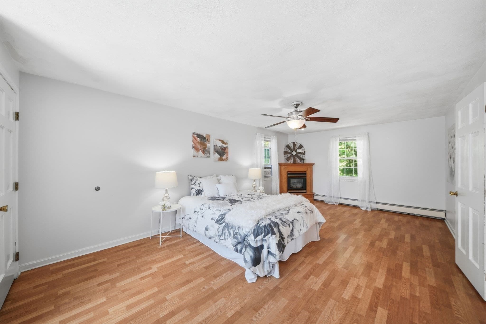 Single Family Residence at 121 Regina S Dr, Tewksbury MA 01876, Tewksbury, photo 20 of 34