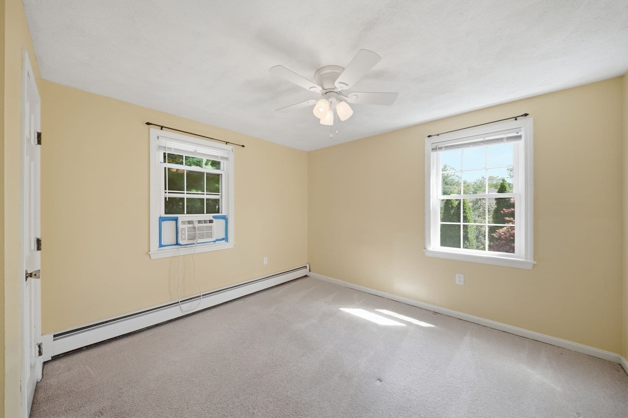 Single Family Residence at 121 Regina S Dr, Tewksbury MA 01876, Tewksbury, photo 24 of 34