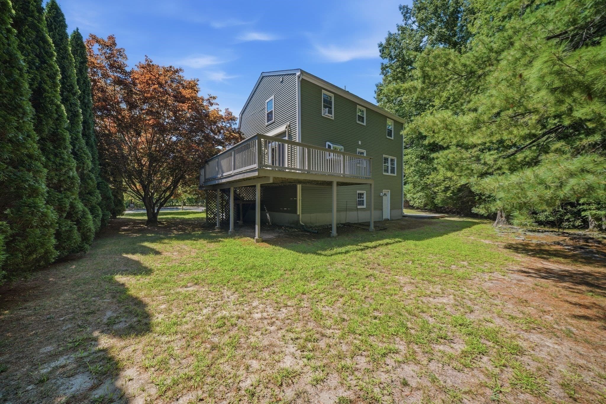 Single Family Residence at 121 Regina S Dr, Tewksbury MA 01876, Tewksbury, photo 29 of 34