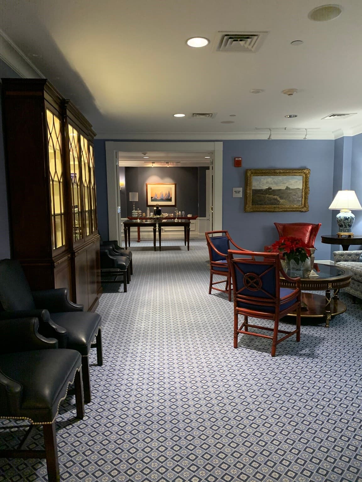 Condominium at 1 Tower Dr # 704, Portsmouth RI 02871, Portsmouth, photo 3 of 10