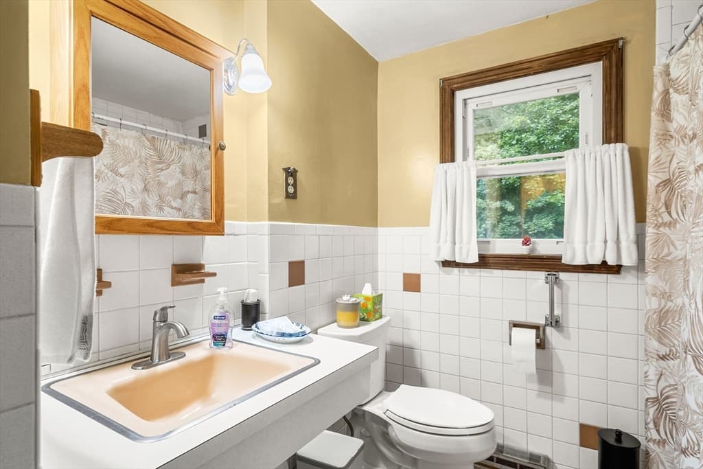 Single Family Residence at 16 Crown Rd, Westford MA 01886, Westford, photo 19 of 35