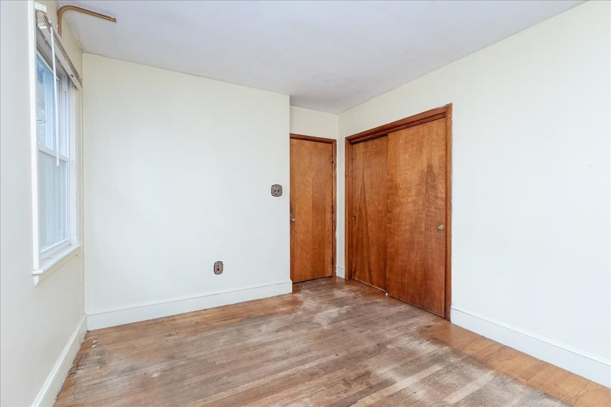 Single Family Residence at 292 Oak St, Methuen MA 01844, Methuen, photo 23 of 39