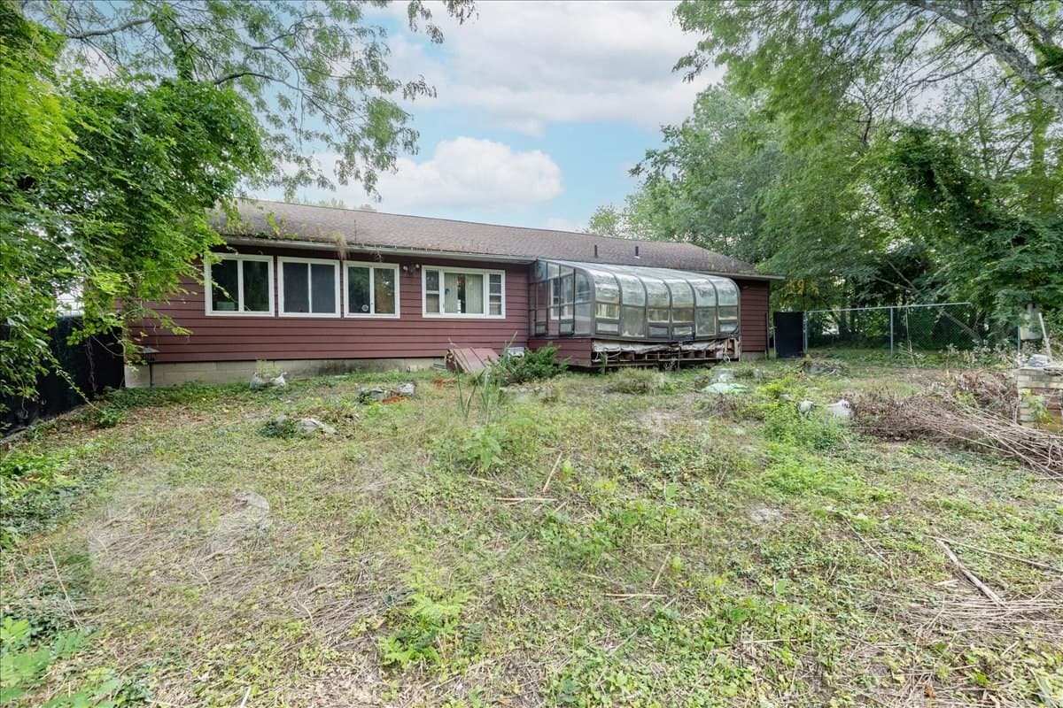 Single Family Residence at 292 Oak St, Methuen MA 01844, Methuen, photo 31 of 39