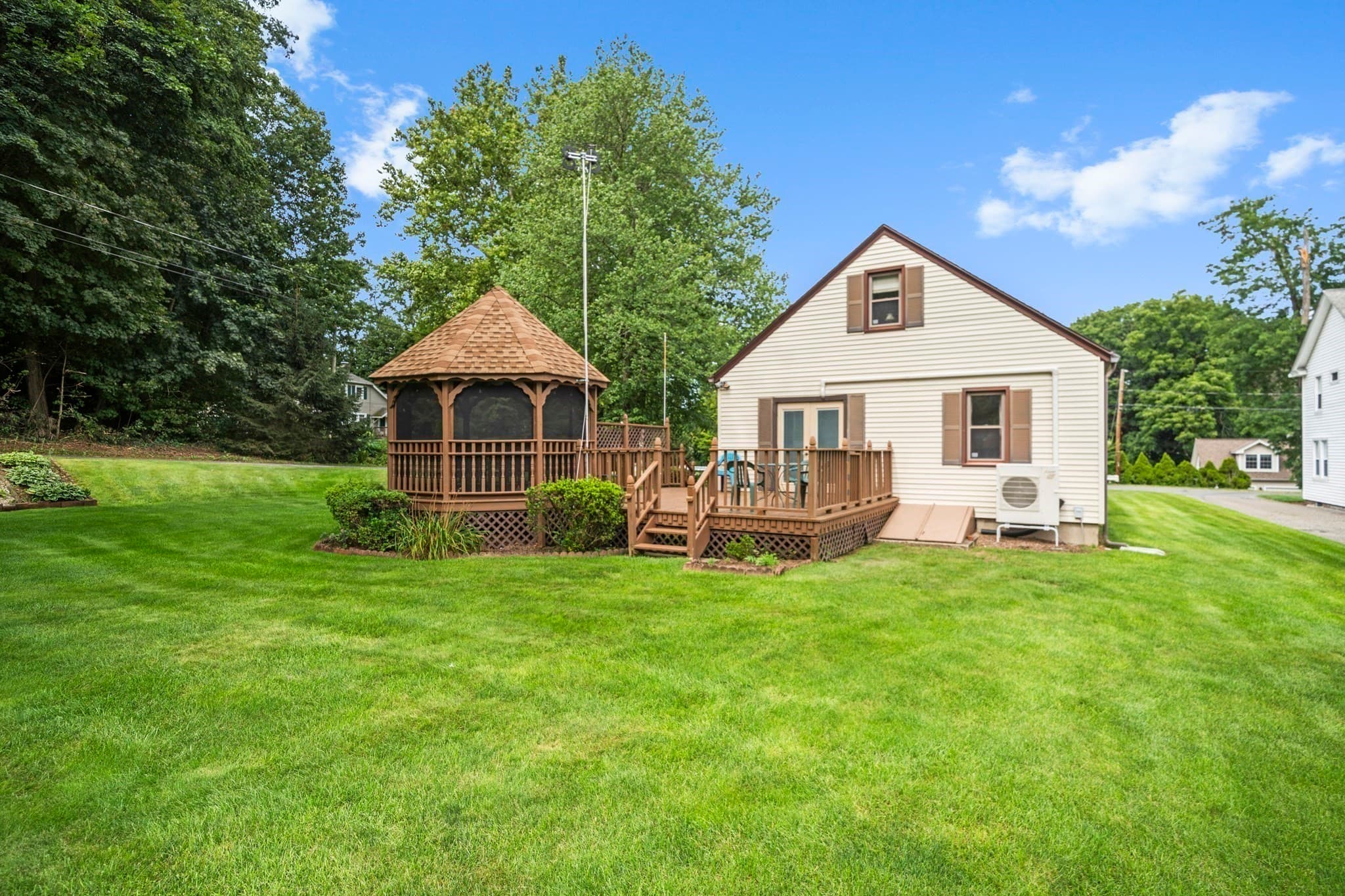 Single Family Residence at 59 Federal Street, Agawam MA 01001, Agawam, photo 6 of 37