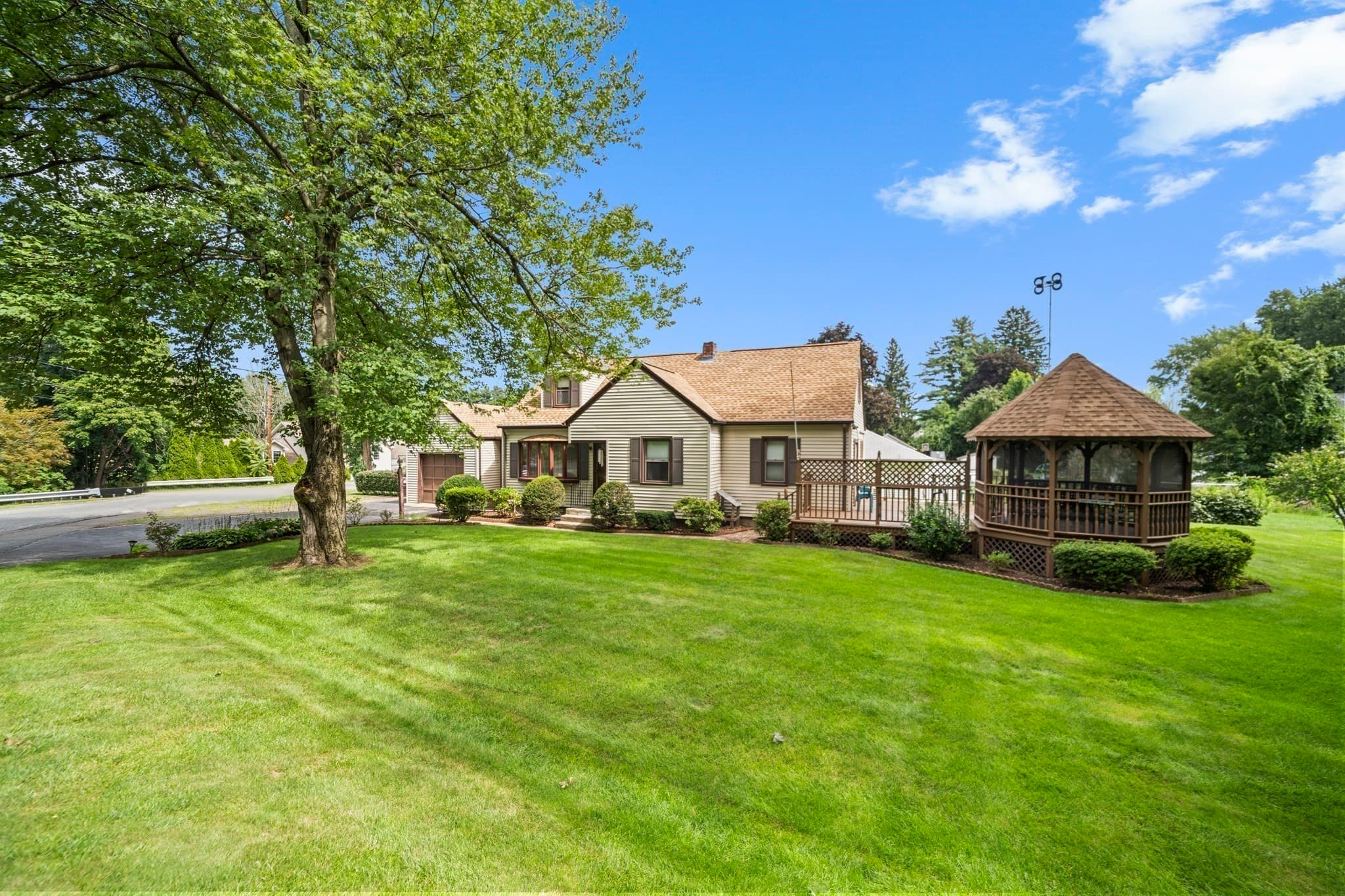 Single Family Residence at 59 Federal Street, Agawam MA 01001, Agawam, photo 4 of 37