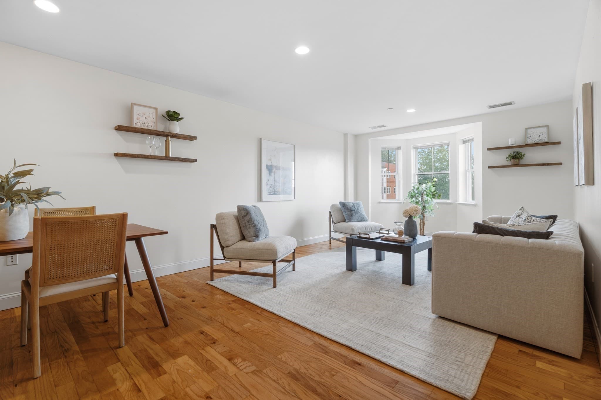 Condominium at 120 Wyllis Ave # 310, Everett MA 02149, Everett, photo 3 of 27