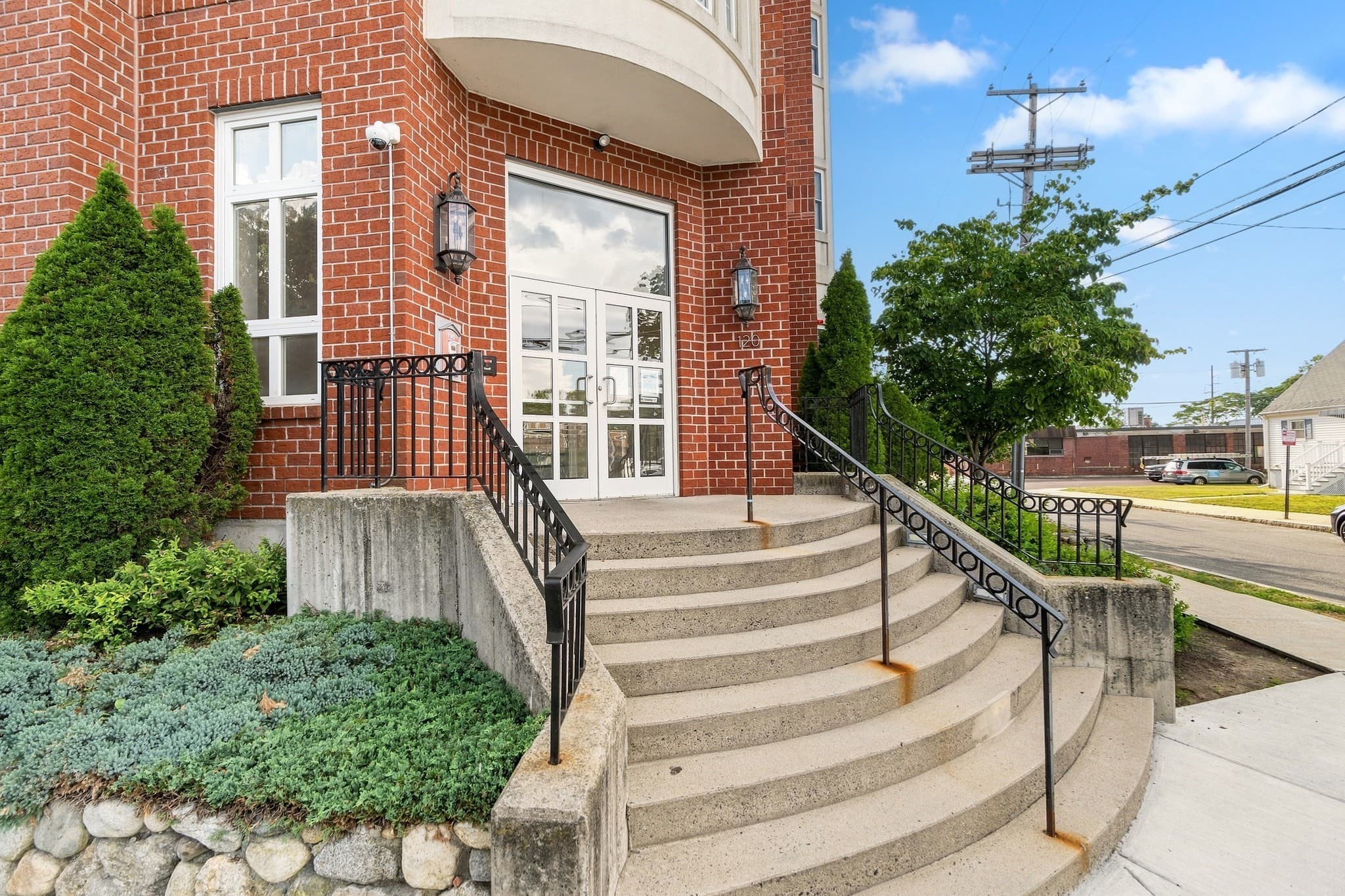 Condominium at 120 Wyllis Ave # 310, Everett MA 02149, Everett, photo 21 of 27