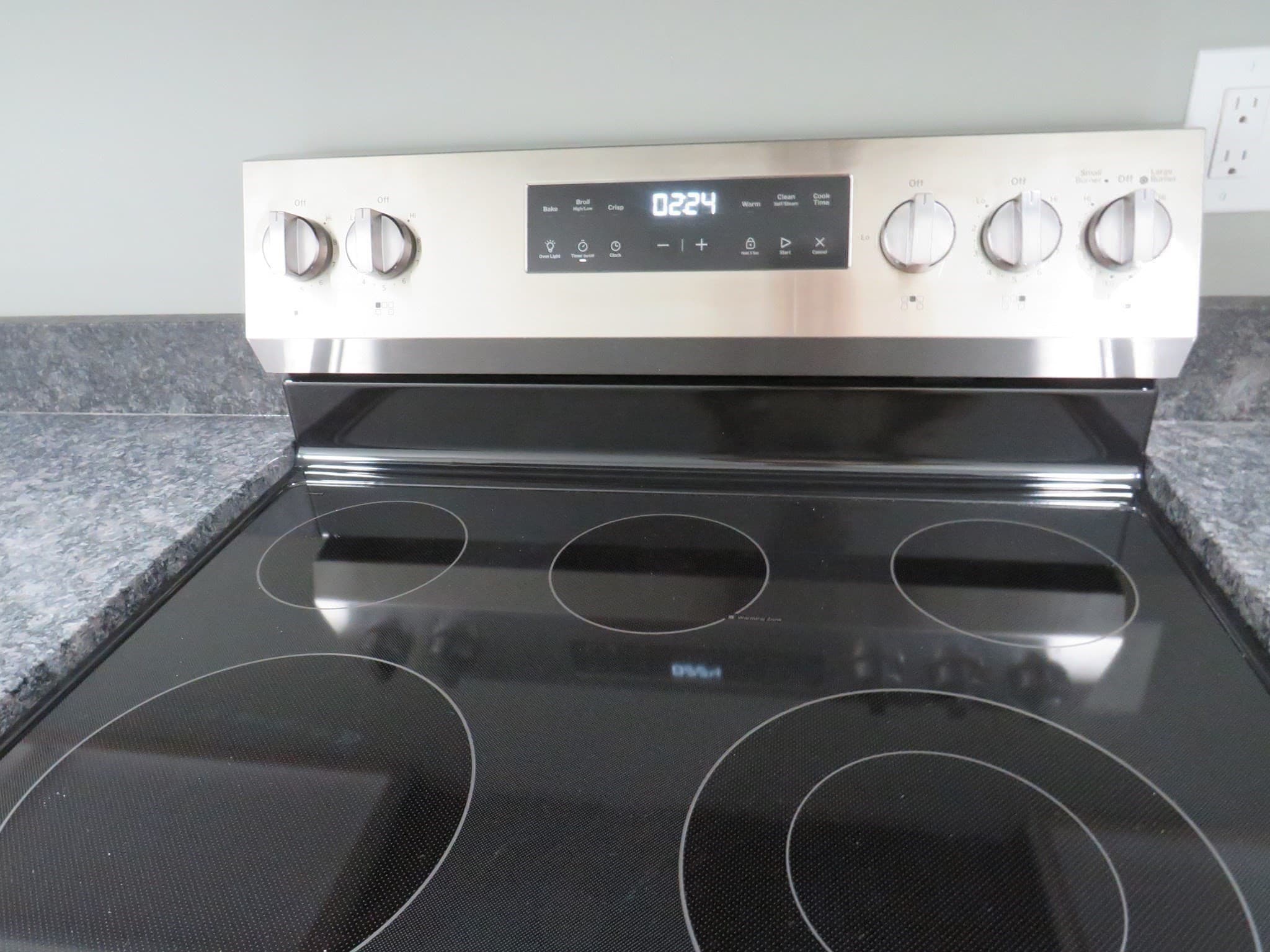 Condominium at 175 Ward St # 32, Revere MA 02151, Revere, photo 26 of 42