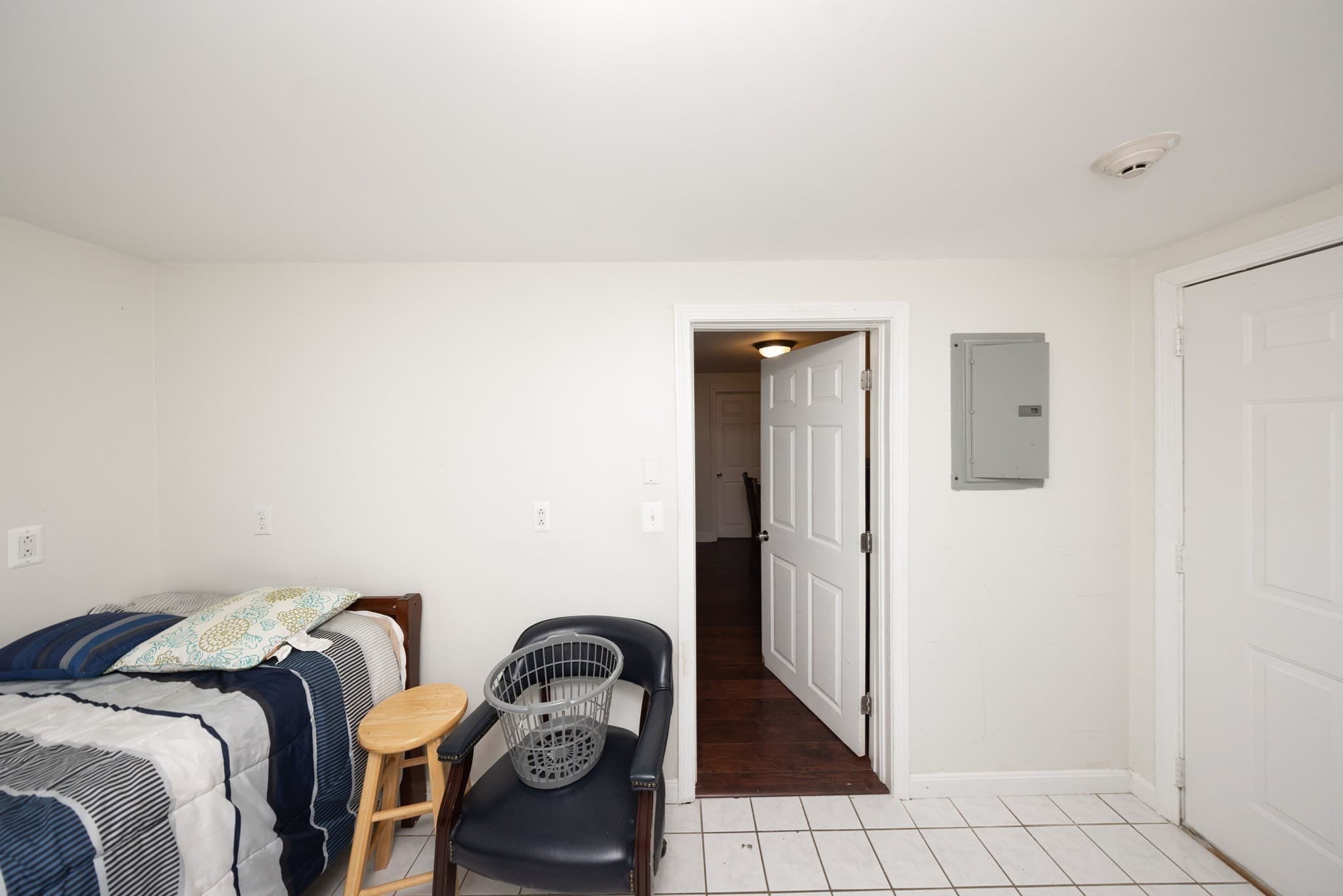 Condominium at 10 Wrentham Rd # 102, Worcester MA 01602, Worcester, photo 27 of 40