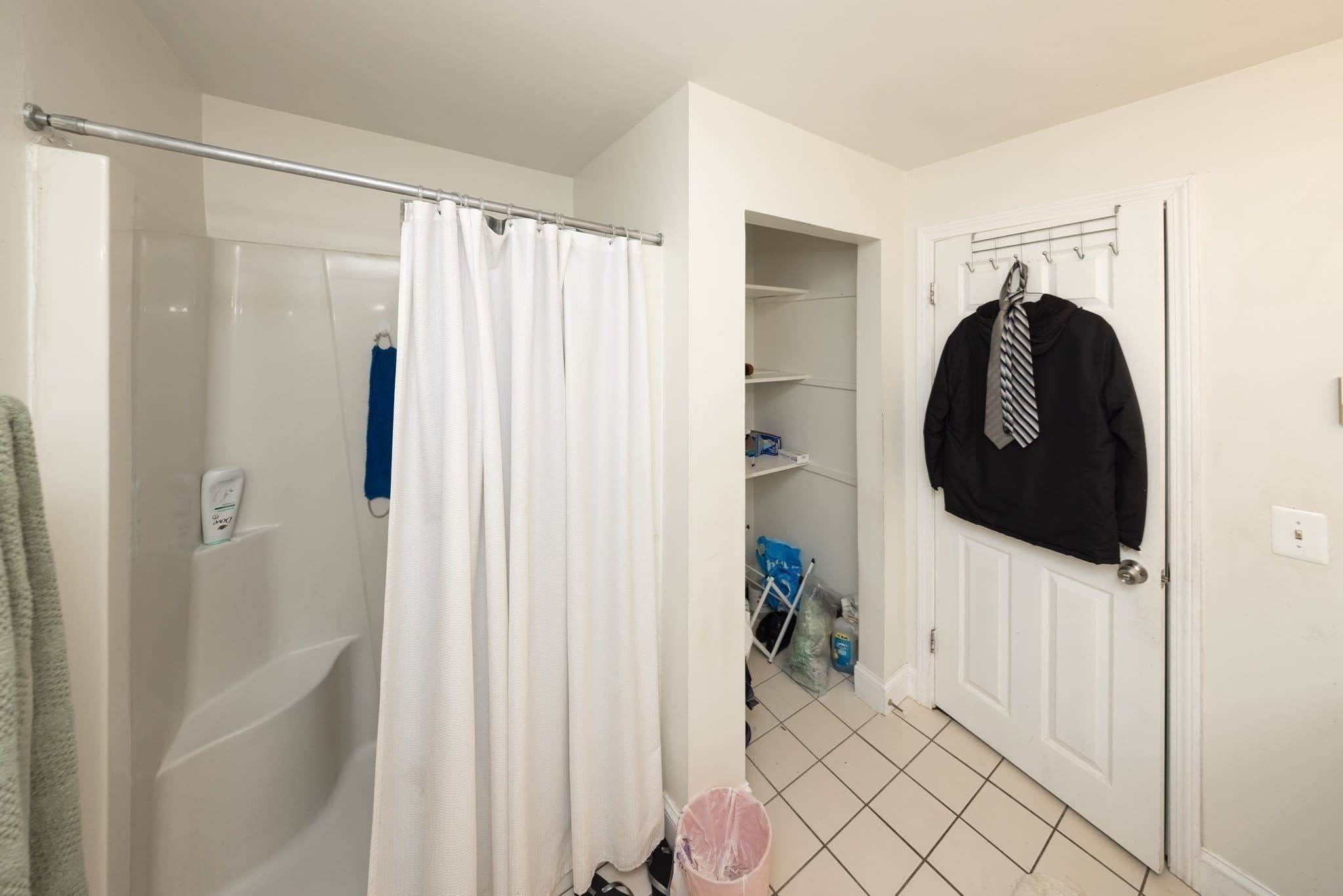 Condominium at 10 Wrentham Rd # 102, Worcester MA 01602, Worcester, photo 35 of 40