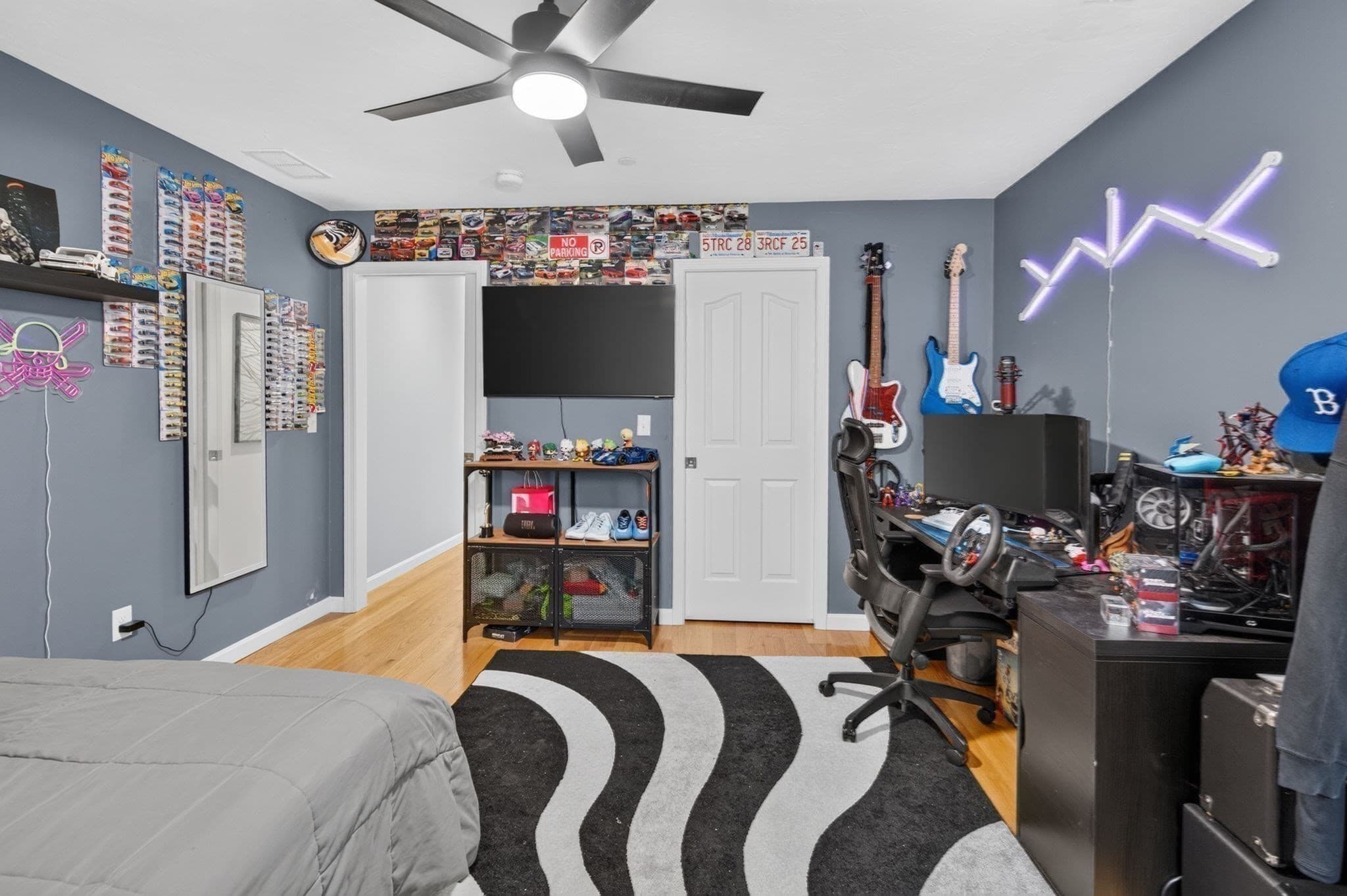 Single Family Residence at 94 Snow Rd, Haverhill MA 01832, Haverhill, photo 17 of 38
