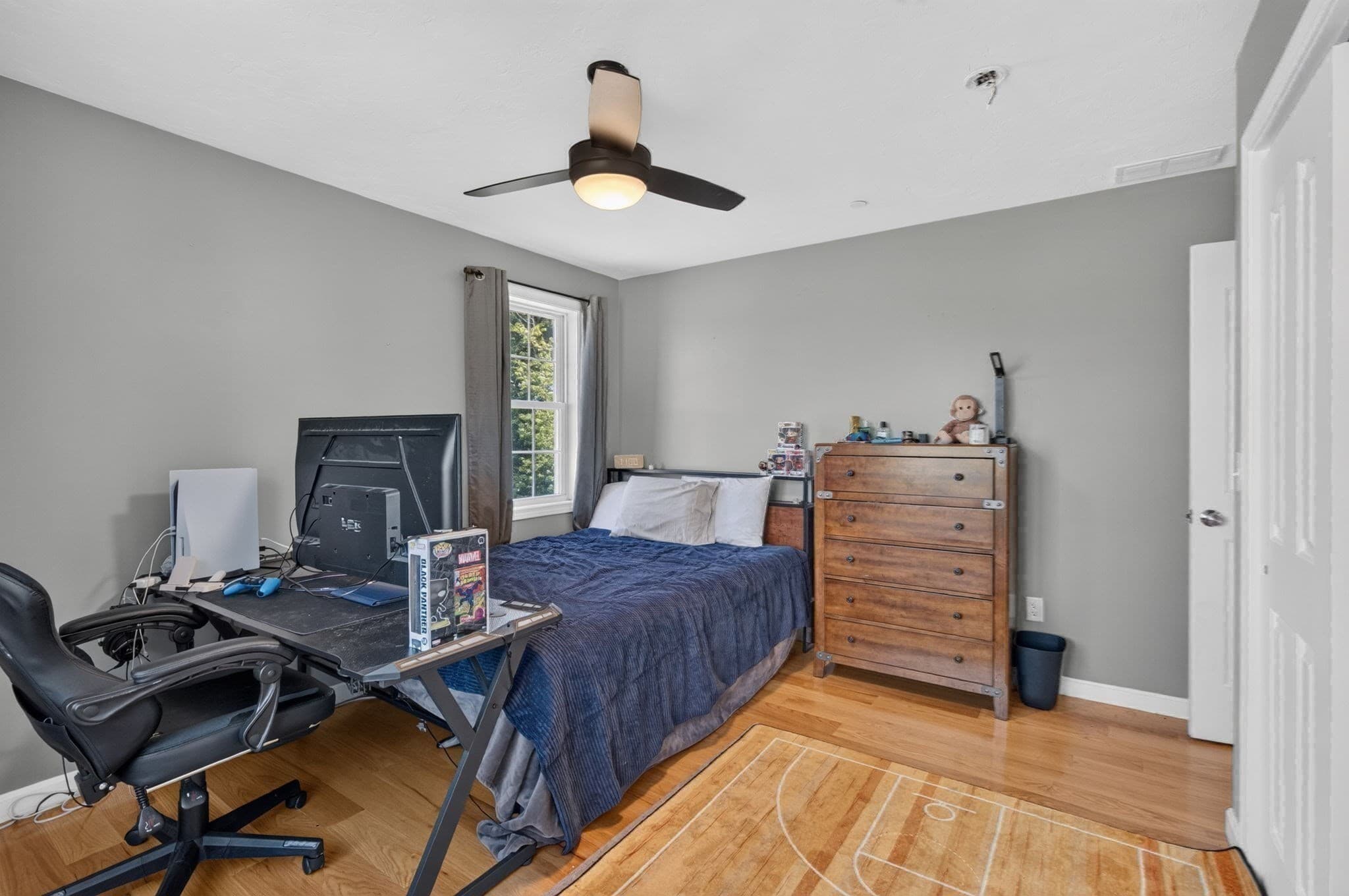 Single Family Residence at 94 Snow Rd, Haverhill MA 01832, Haverhill, photo 16 of 38