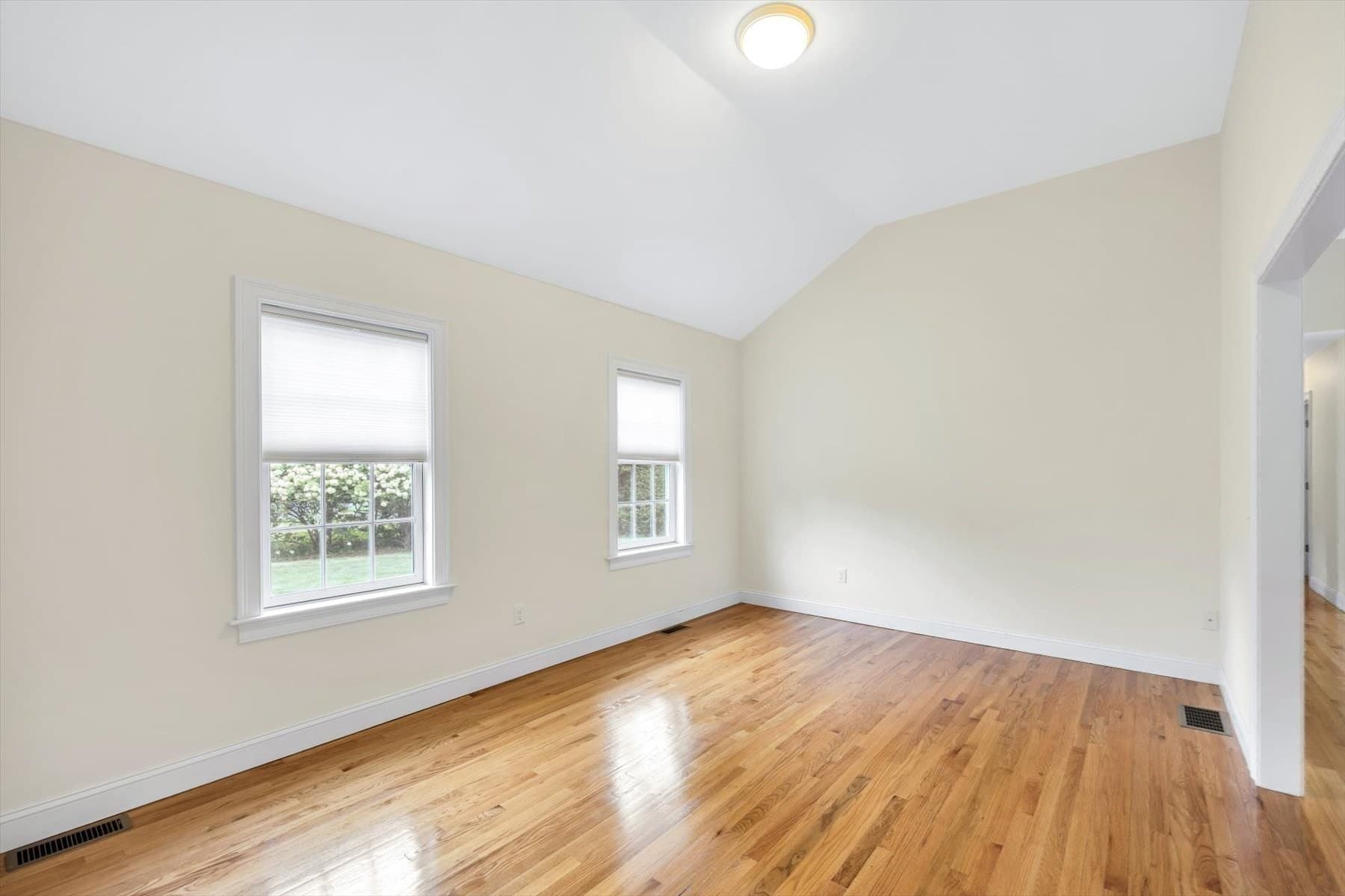 Single Family Residence at 15 Red Cedar Cir, Falmouth MA 02536, Falmouth, photo 11 of 30