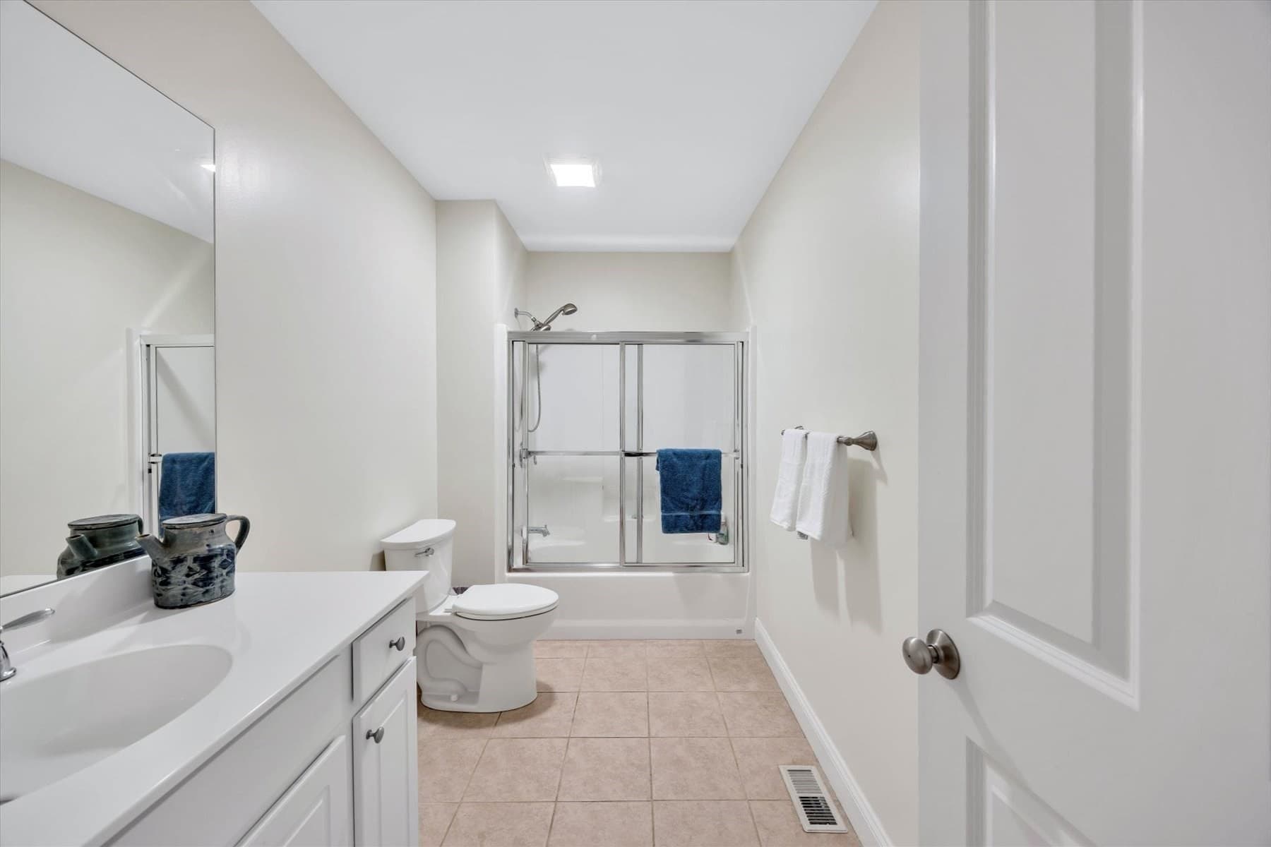 Single Family Residence at 15 Red Cedar Cir, Falmouth MA 02536, Falmouth, photo 19 of 30