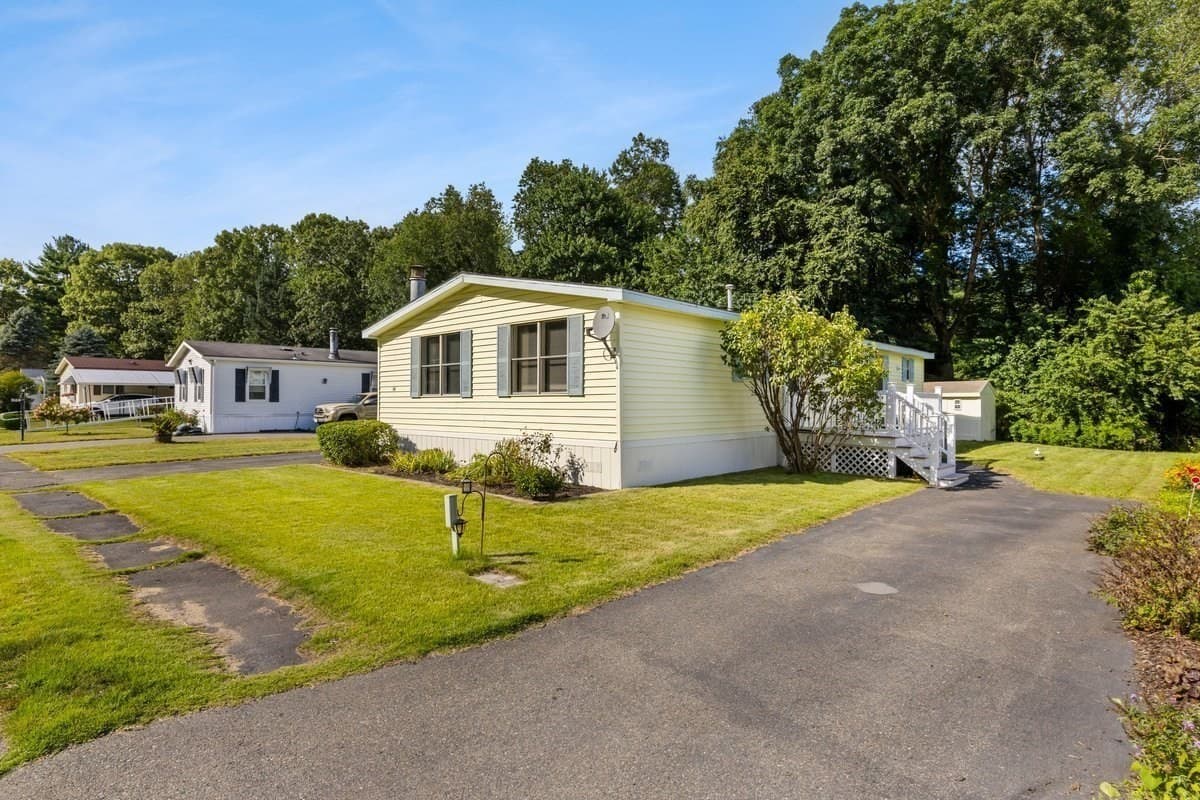 Mobile Home at 36 Friendship Dr, West Bridgewater MA 02379, photo 2 of 29