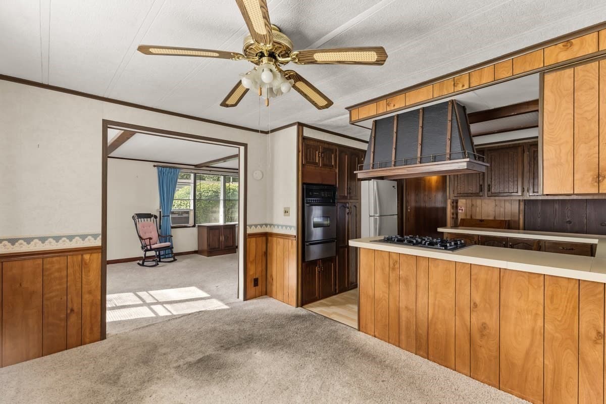 Mobile Home at 36 Friendship Dr, West Bridgewater MA 02379, photo 13 of 29