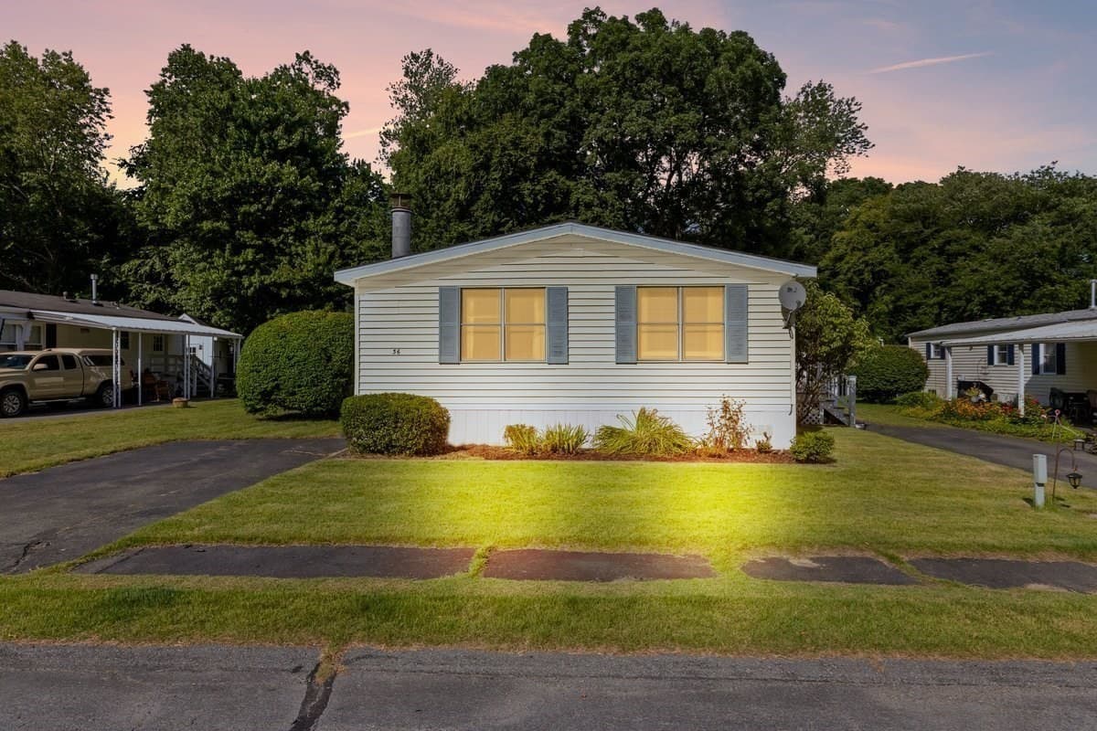 36 Friendship Dr, West Bridgewater MA 02379