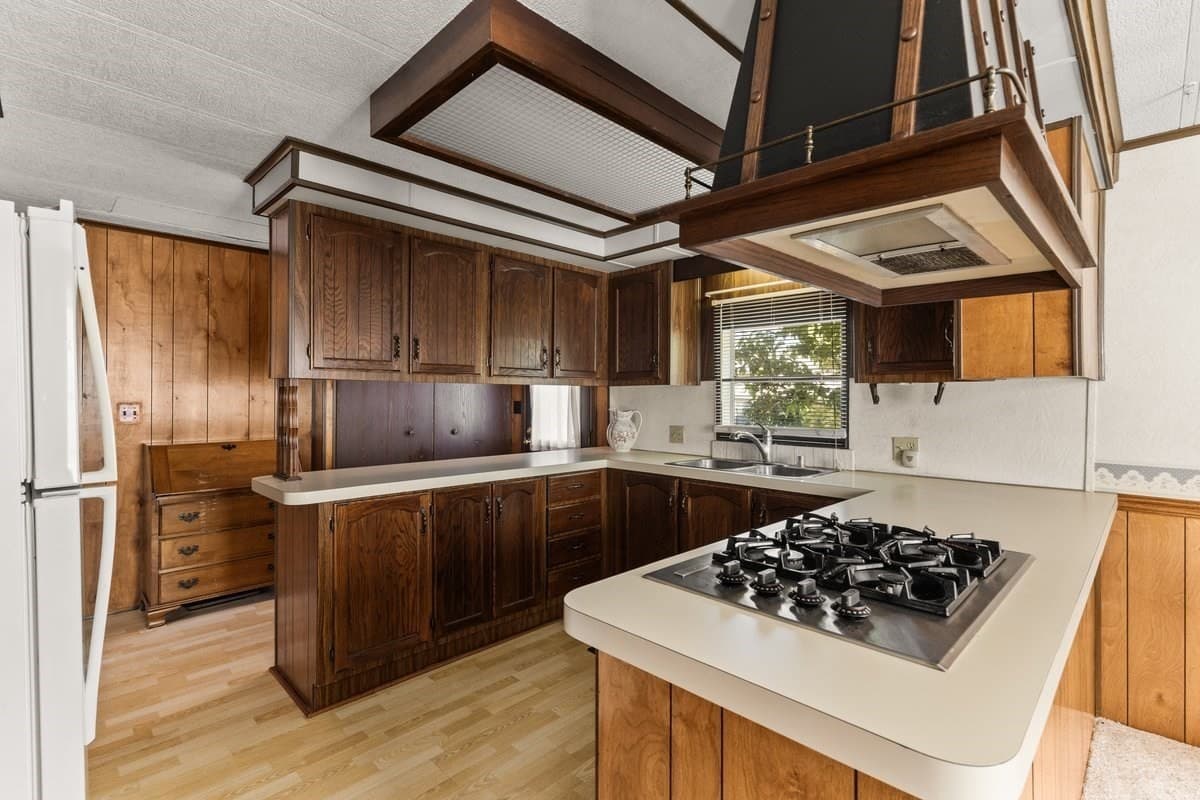 Mobile Home at 36 Friendship Dr, West Bridgewater MA 02379, photo 10 of 29