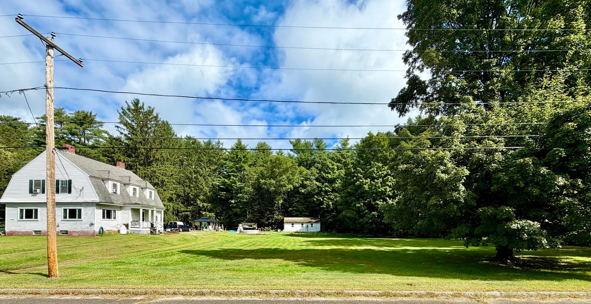 109 Church Ln, Hardwick MA 01094