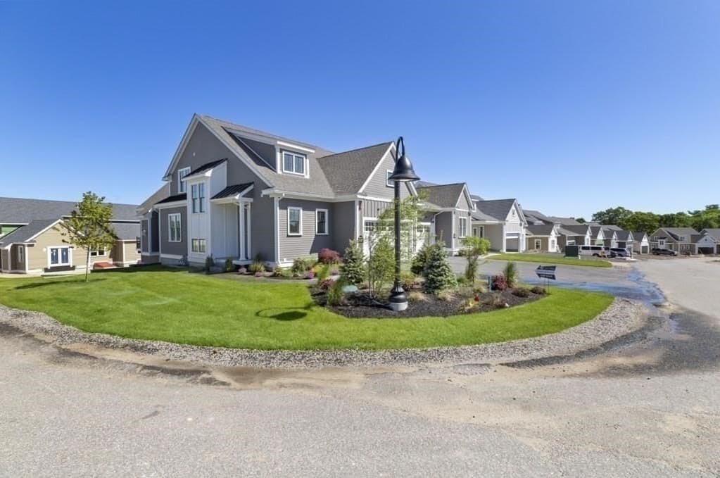 Condominium at 30 Waterville Lane # 30, Hopkinton MA 01748, Hopkinton, photo 19 of 22