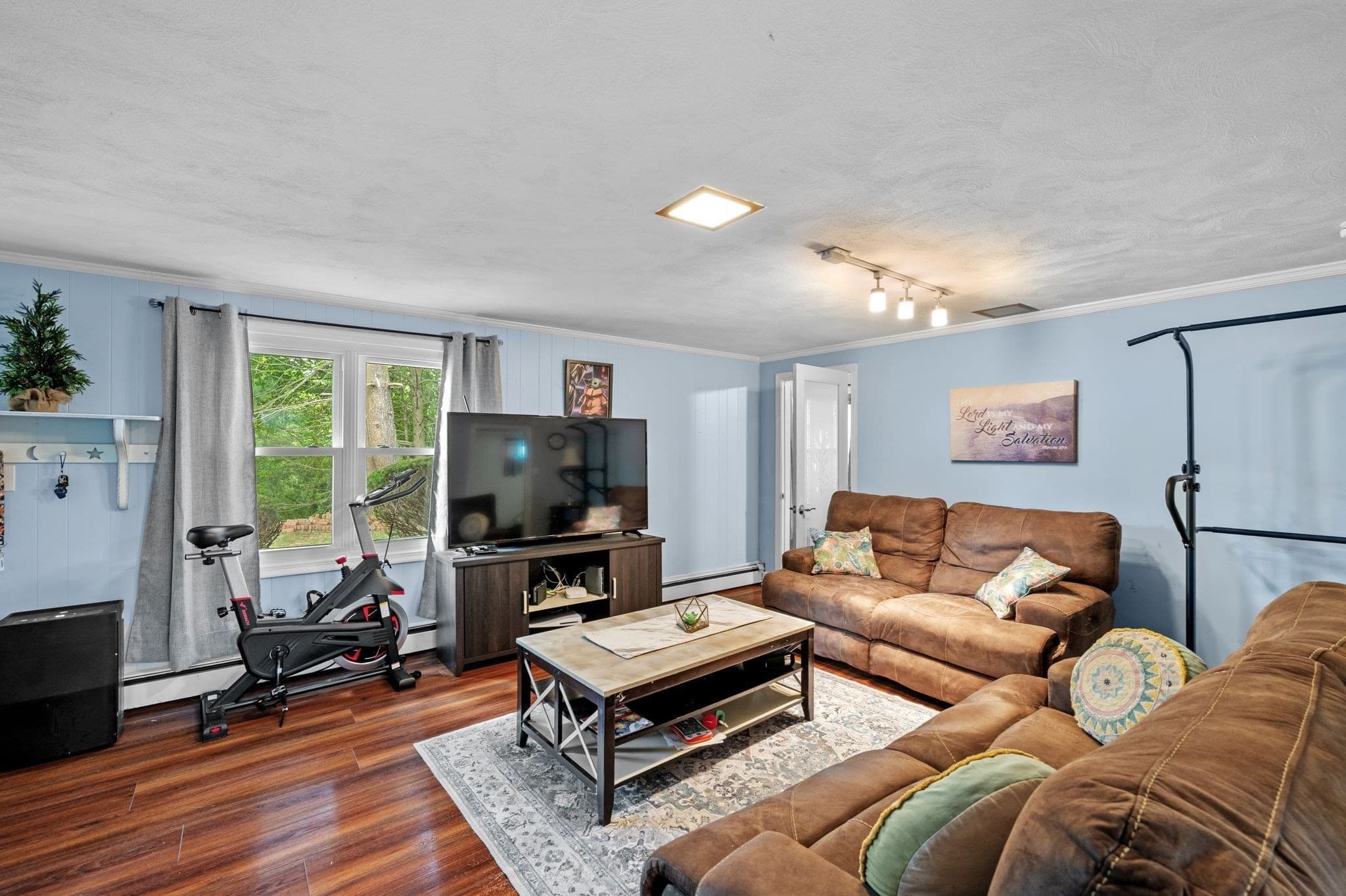Single Family Residence at 11 Mooney Rd, Salem MA 01970, Salem, photo 28 of 42