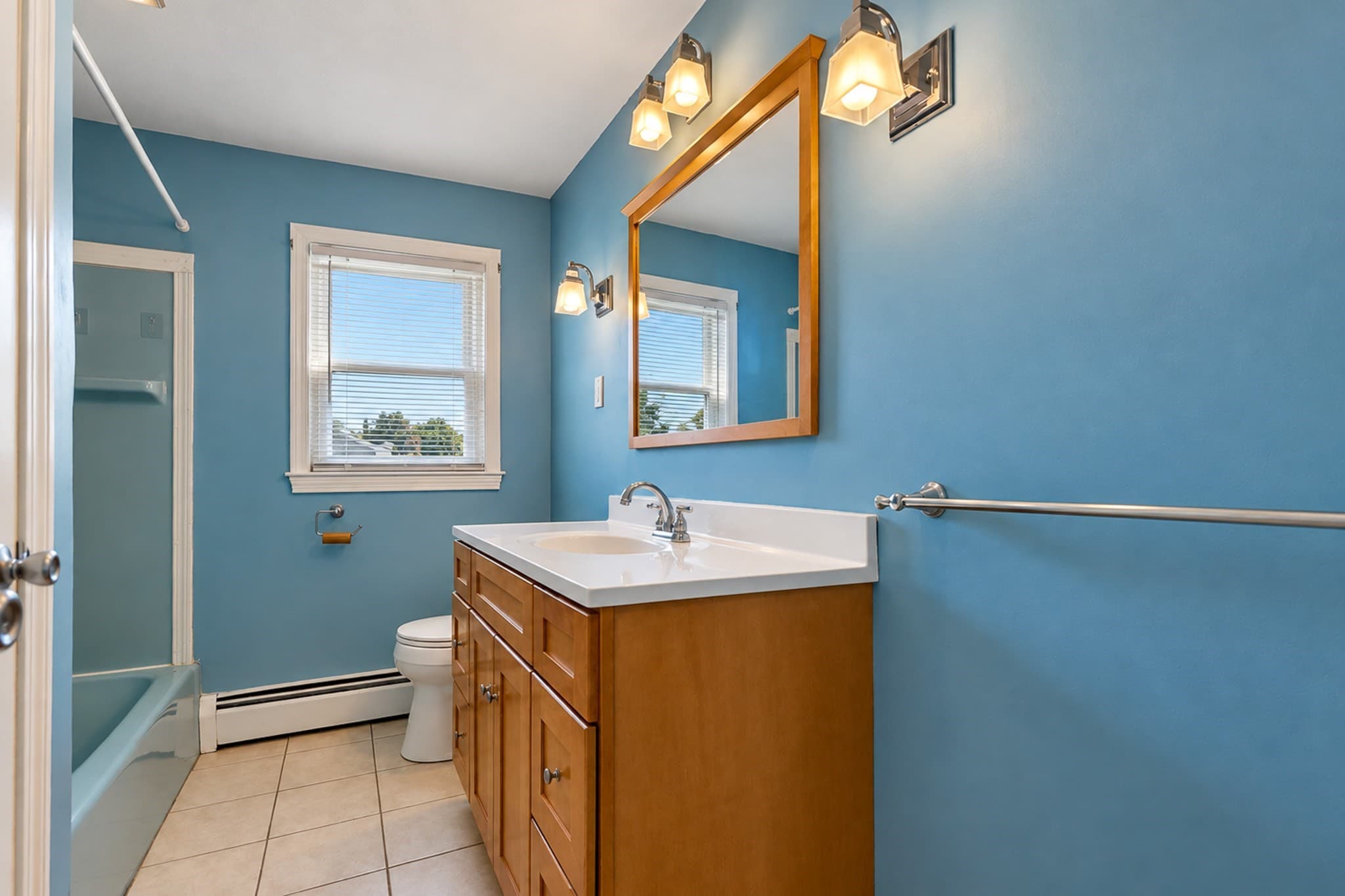 Single Family Residence at 168 Lynn St, Peabody MA 01960, Peabody, photo 17 of 38