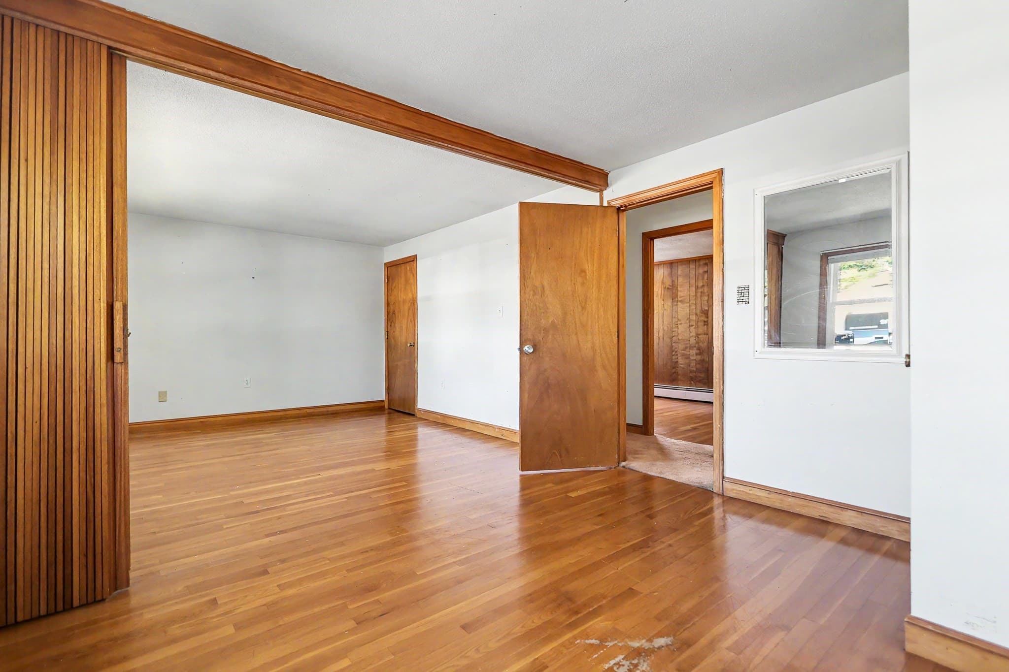 Single Family Residence at 168 Lynn St, Peabody MA 01960, Peabody, photo 12 of 38
