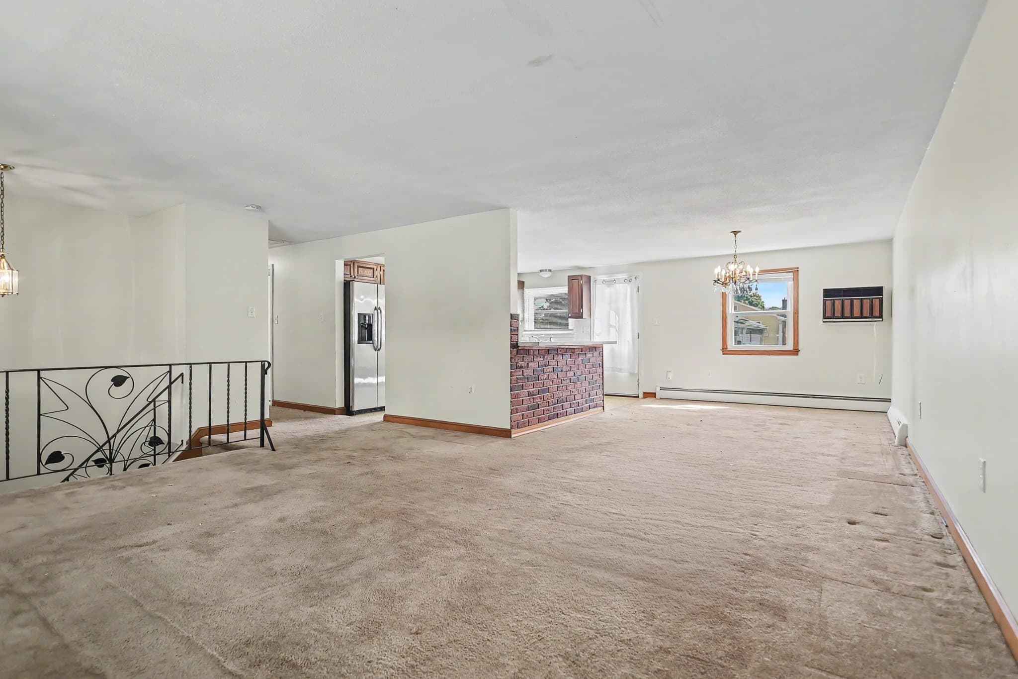 Single Family Residence at 168 Lynn St, Peabody MA 01960, Peabody, photo 3 of 38
