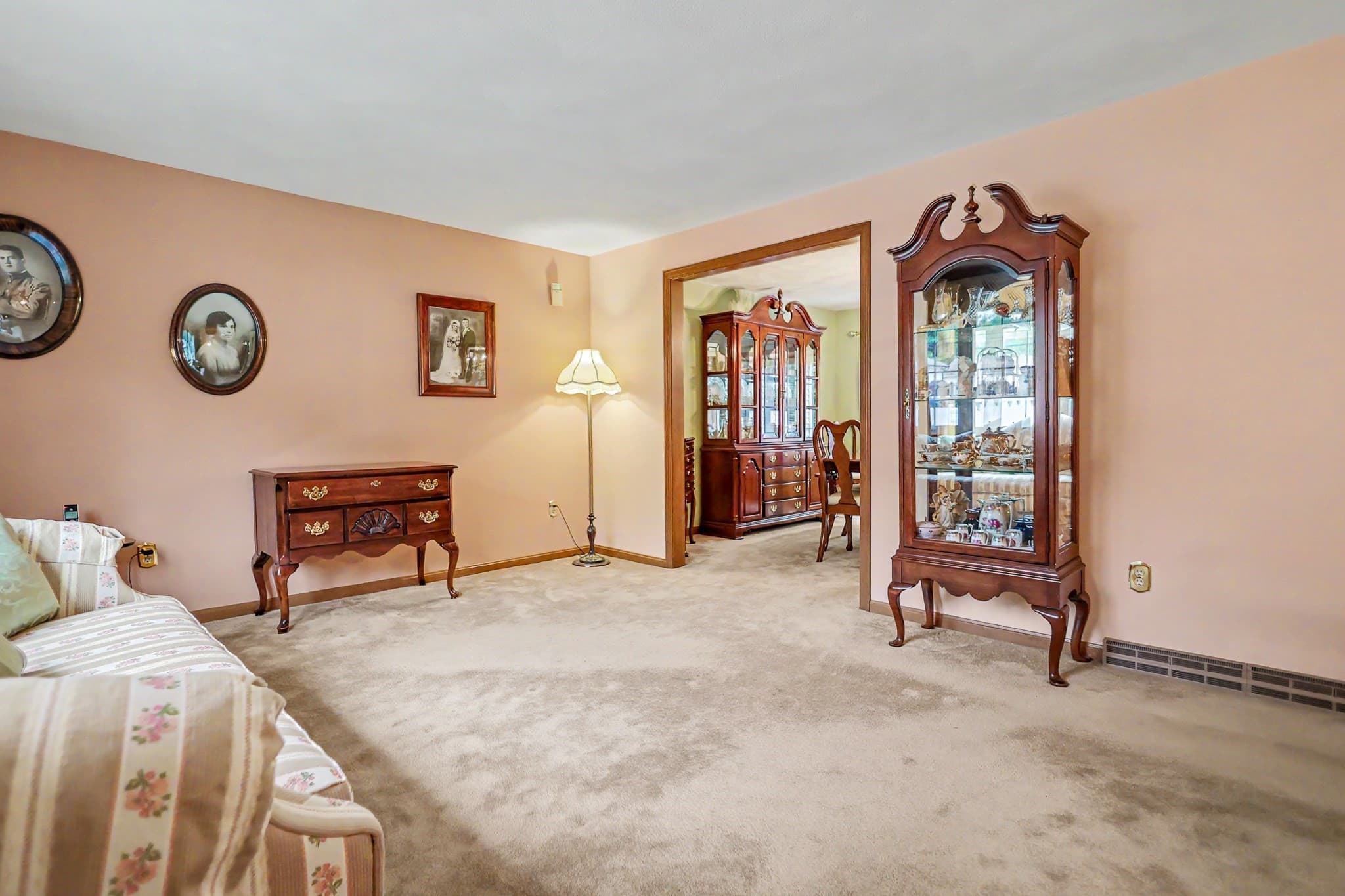 Single Family Residence at 6 Partridge Rd, Methuen MA 01844, Methuen, photo 6 of 40