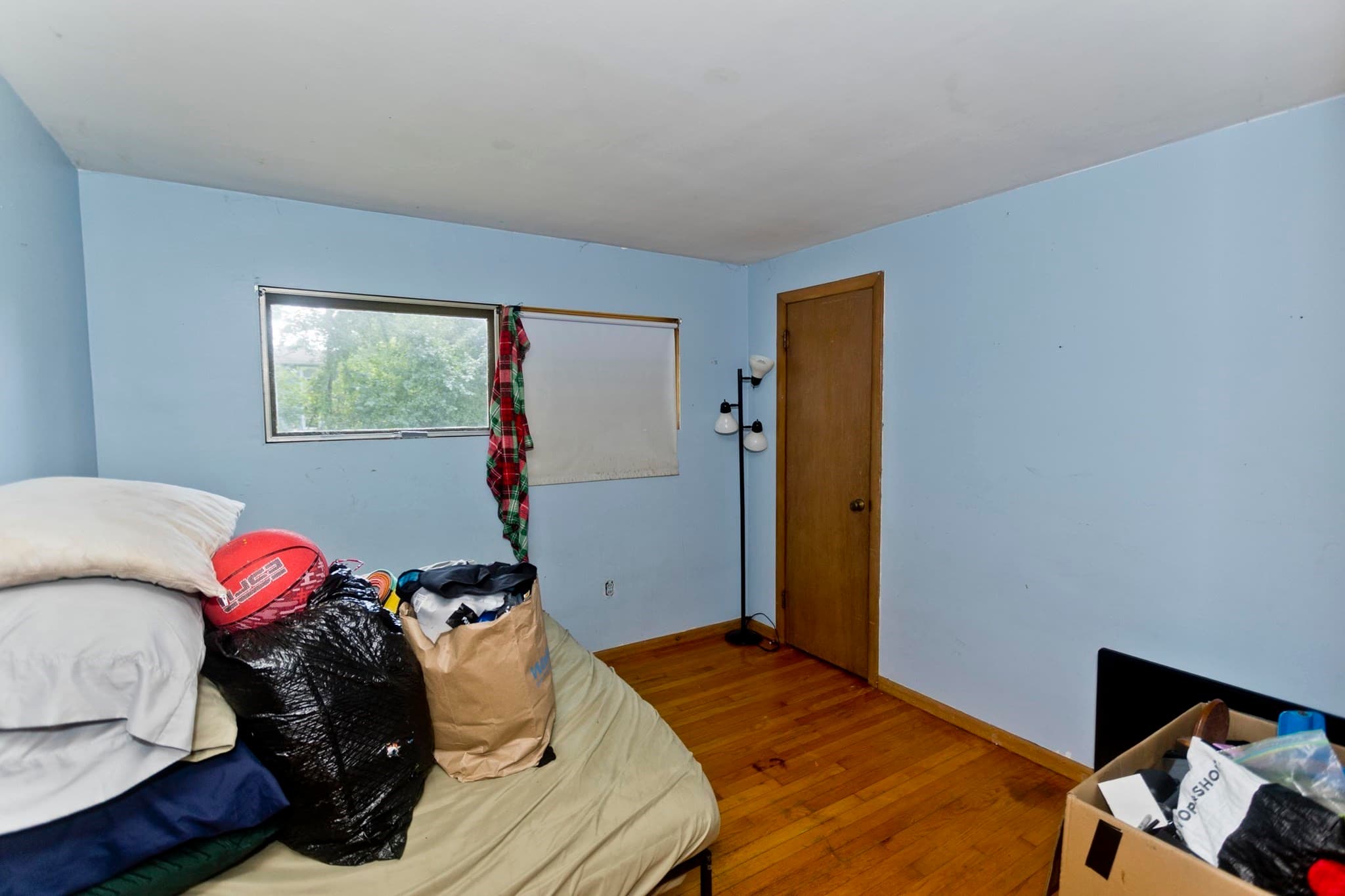 Single Family Residence at 240 E Allen Ridge Rd, Springfield MA 01118, Springfield, photo 18 of 22