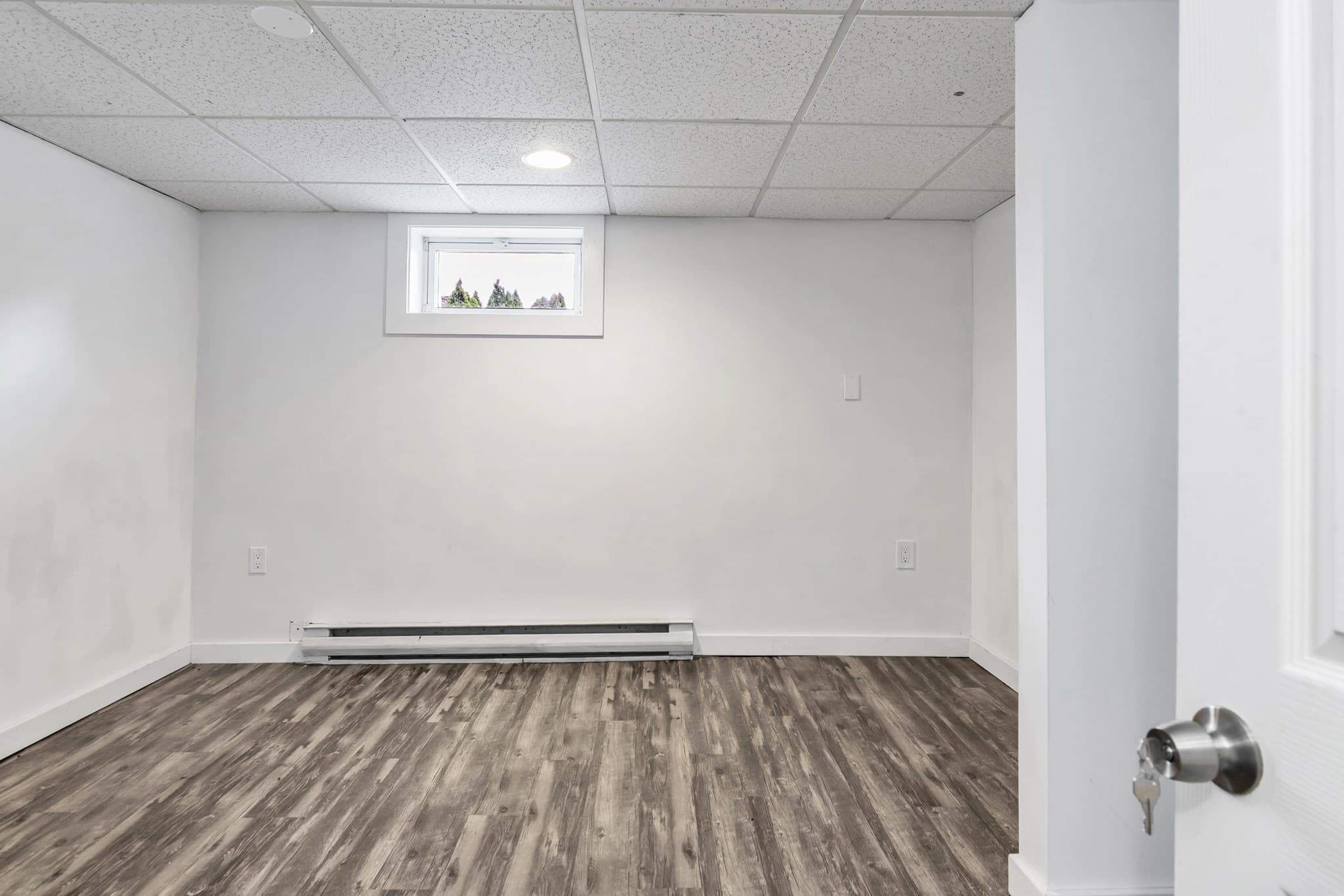 Single Family Residence at 12 Oakland, Lawrence MA 01843, Lawrence, photo 25 of 33