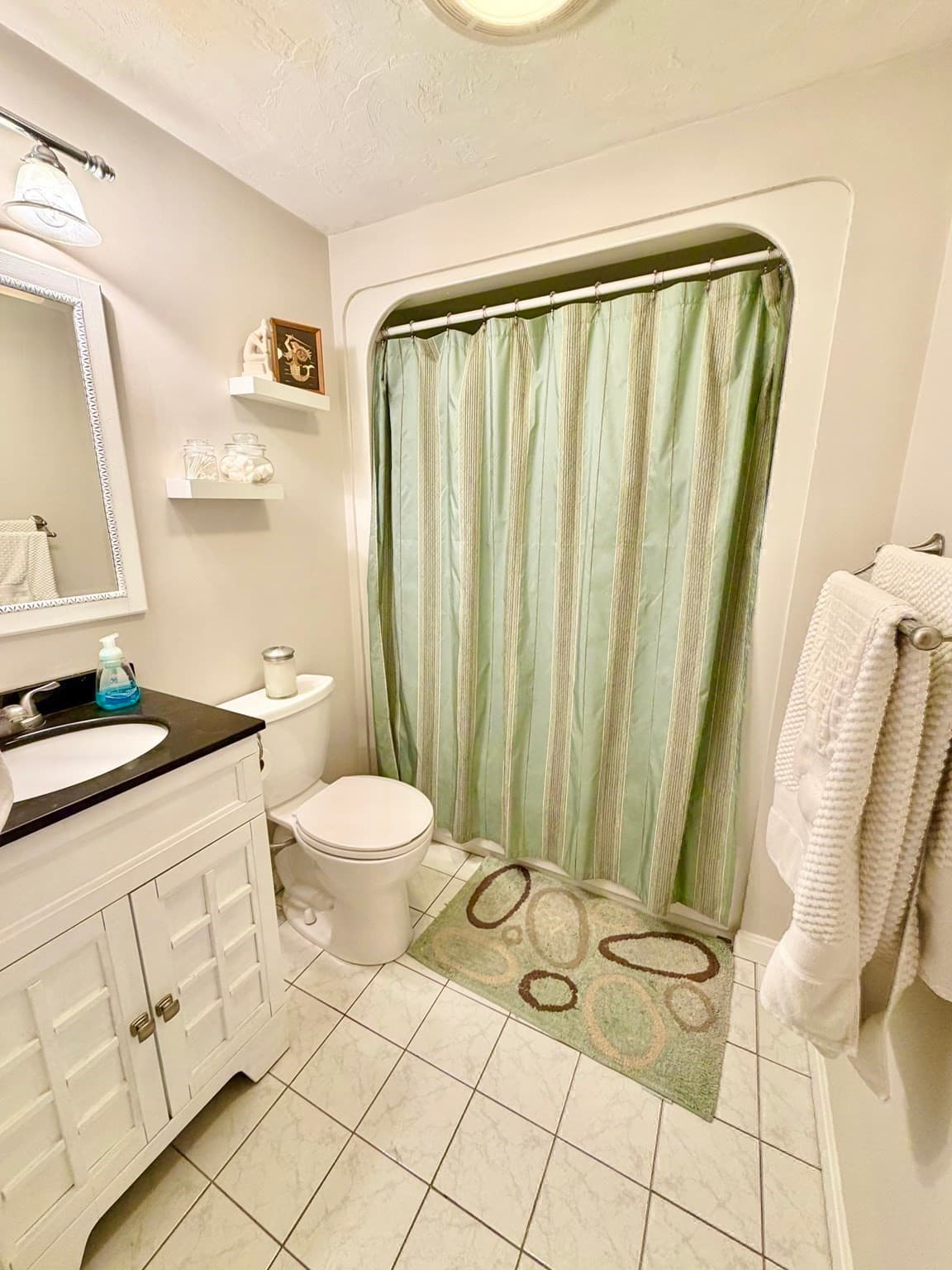 Single Family Residence at 11 Cove Dr, Sturbridge MA 01566, Sturbridge, photo 28 of 42