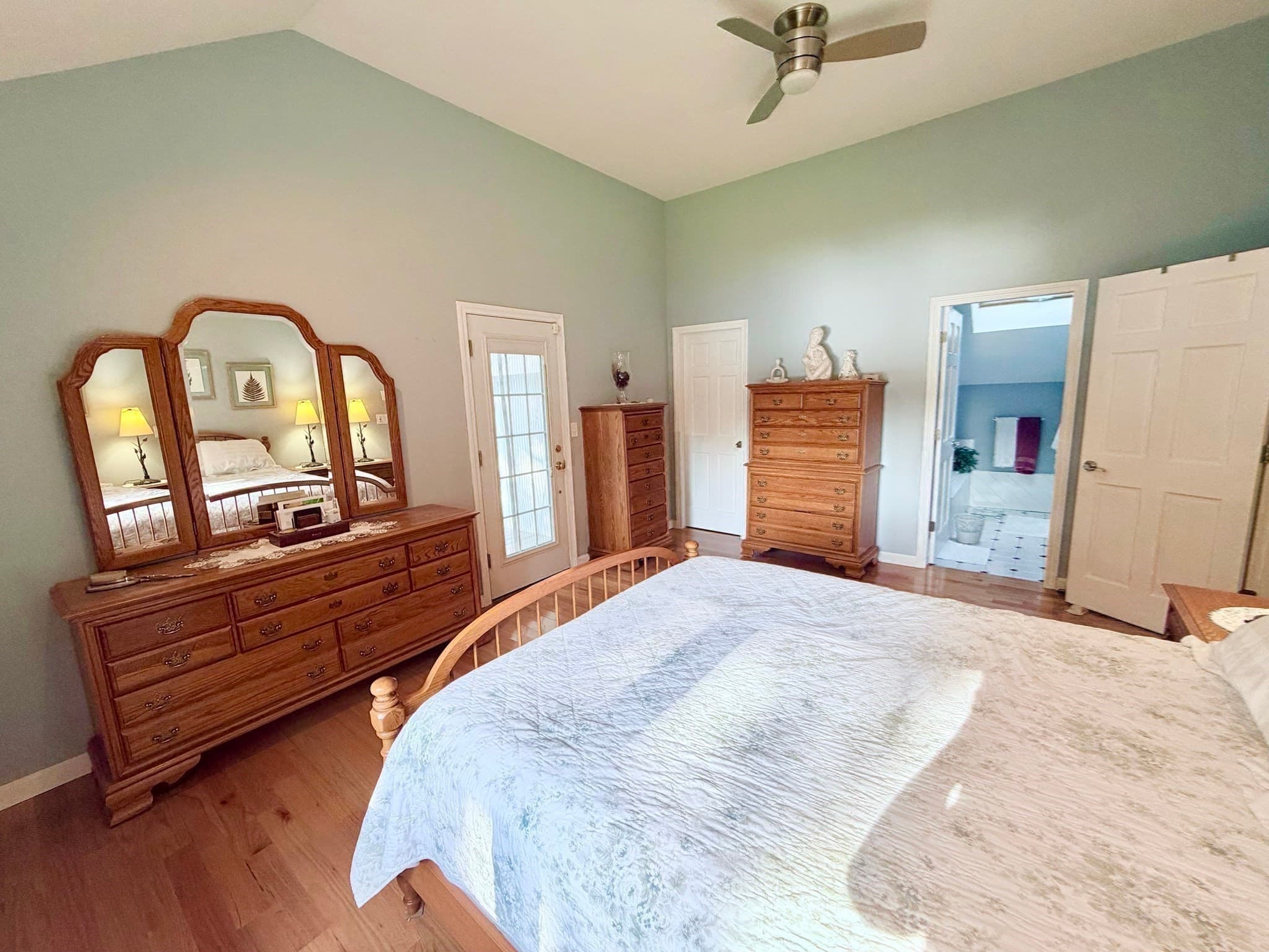 Single Family Residence at 11 Cove Dr, Sturbridge MA 01566, Sturbridge, photo 20 of 42