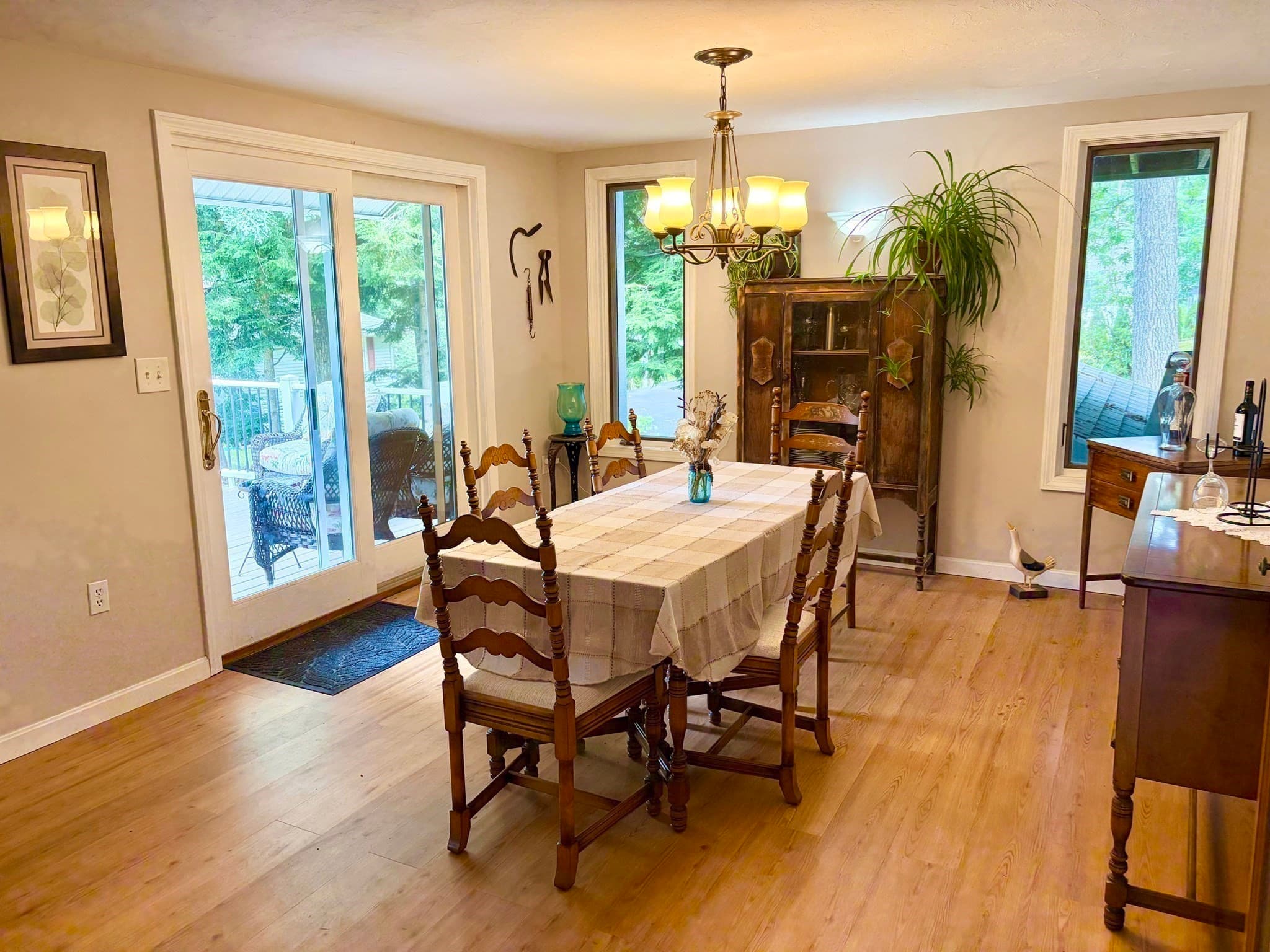 Single Family Residence at 11 Cove Dr, Sturbridge MA 01566, Sturbridge, photo 15 of 42