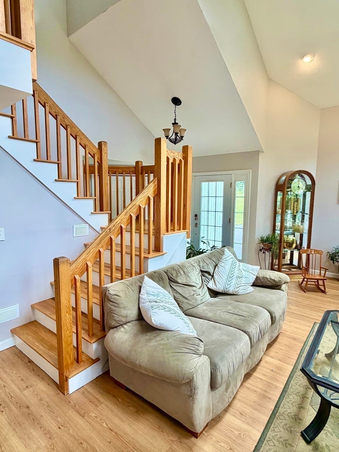 Single Family Residence at 11 Cove Dr, Sturbridge MA 01566, Sturbridge, photo 8 of 42