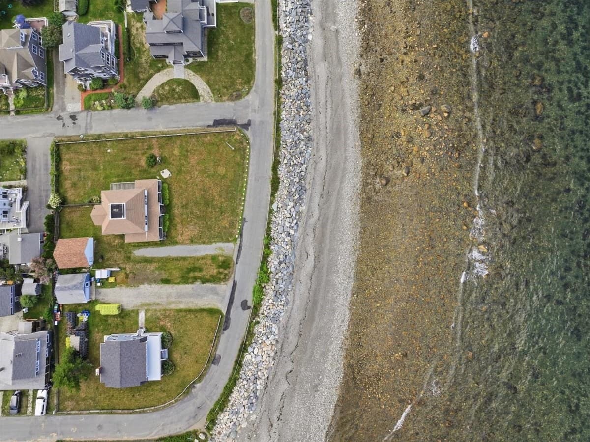 Single Family Residence at 9 Seaside Rd, Scituate MA 02066, Scituate, photo 6 of 19