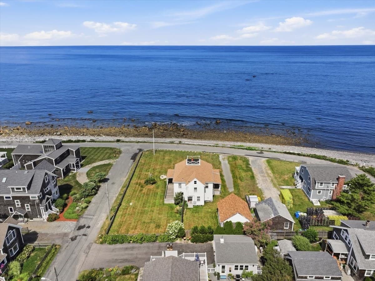 Single Family Residence at 9 Seaside Rd, Scituate MA 02066, Scituate, photo 13 of 19