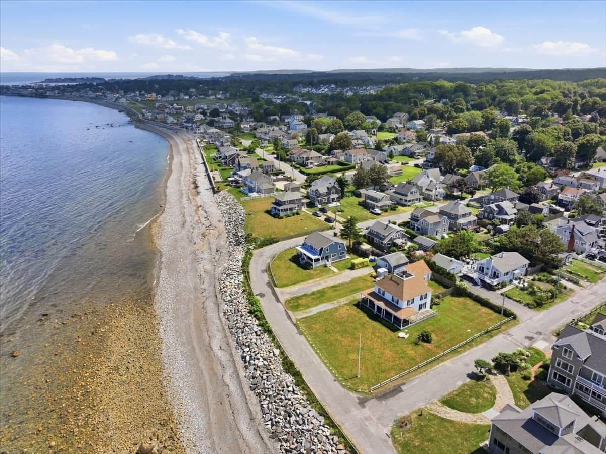Single Family Residence at 9 Seaside Rd, Scituate MA 02066, Scituate, photo 16 of 19