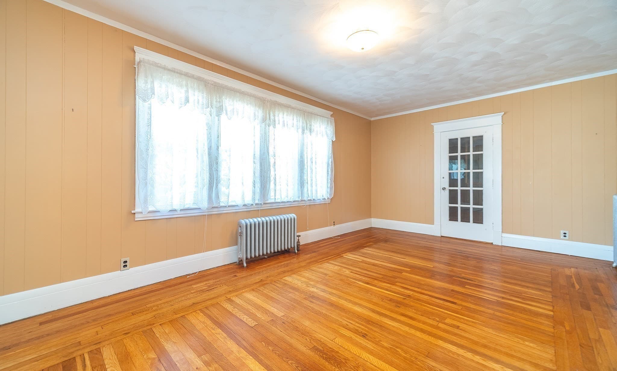 Single Family Residence at 51 Itendale St, Springfield MA 01108, Springfield, photo 6 of 42