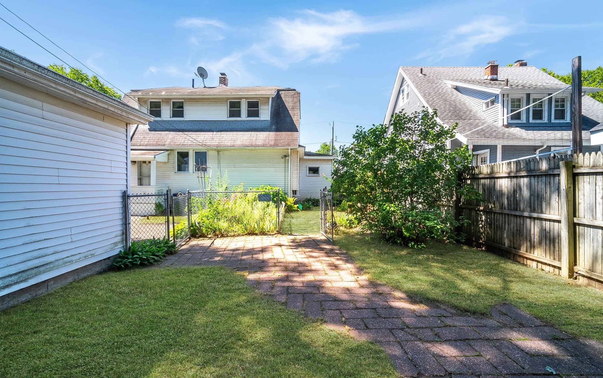 Single Family Residence at 51 Itendale St, Springfield MA 01108, Springfield, photo 42 of 42
