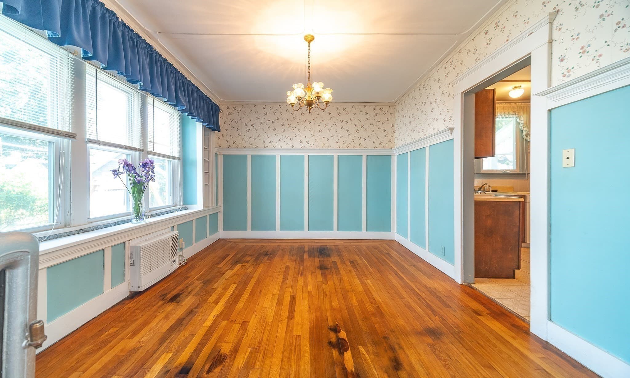 Single Family Residence at 51 Itendale St, Springfield MA 01108, Springfield, photo 11 of 42
