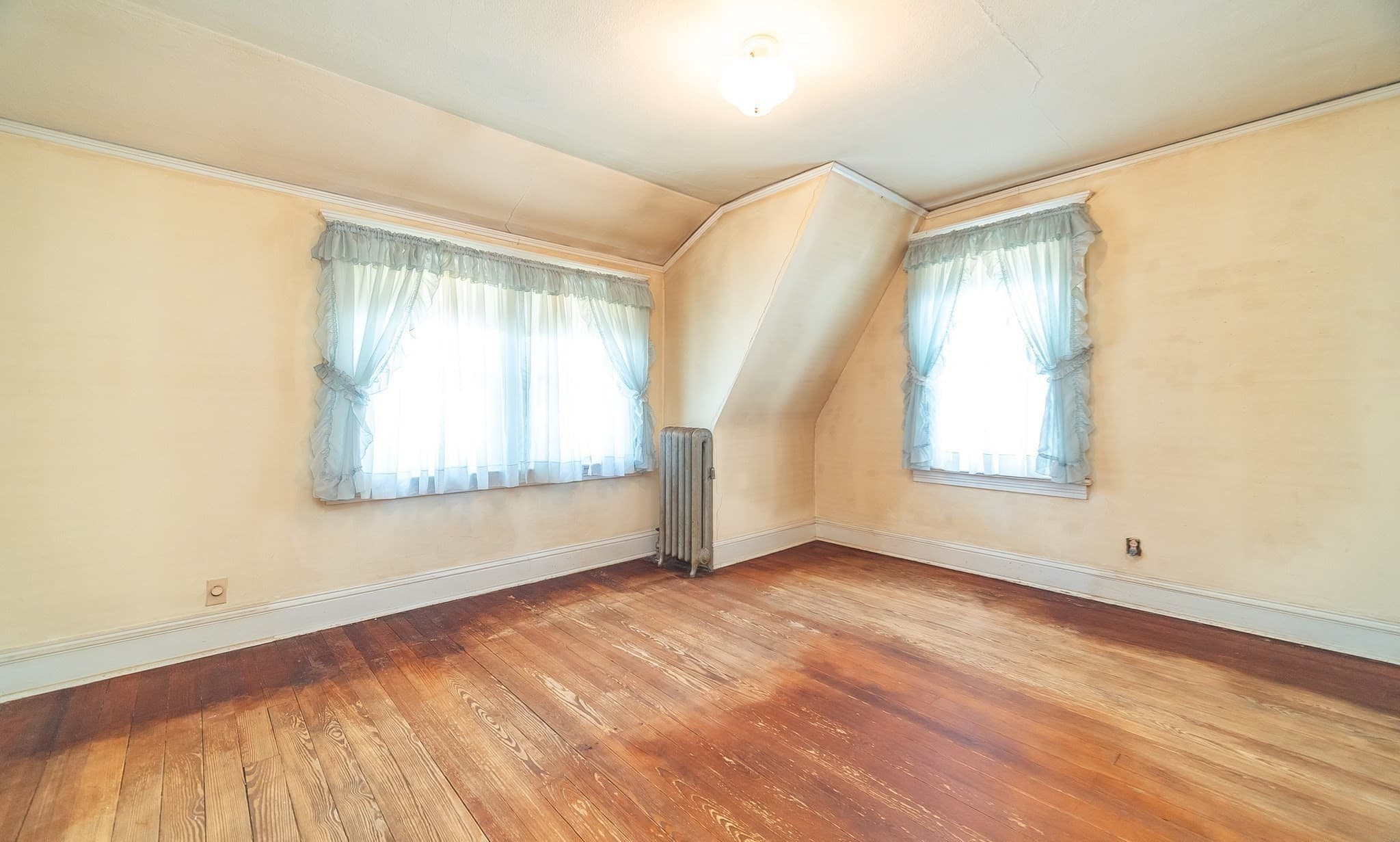 Single Family Residence at 51 Itendale St, Springfield MA 01108, Springfield, photo 29 of 42