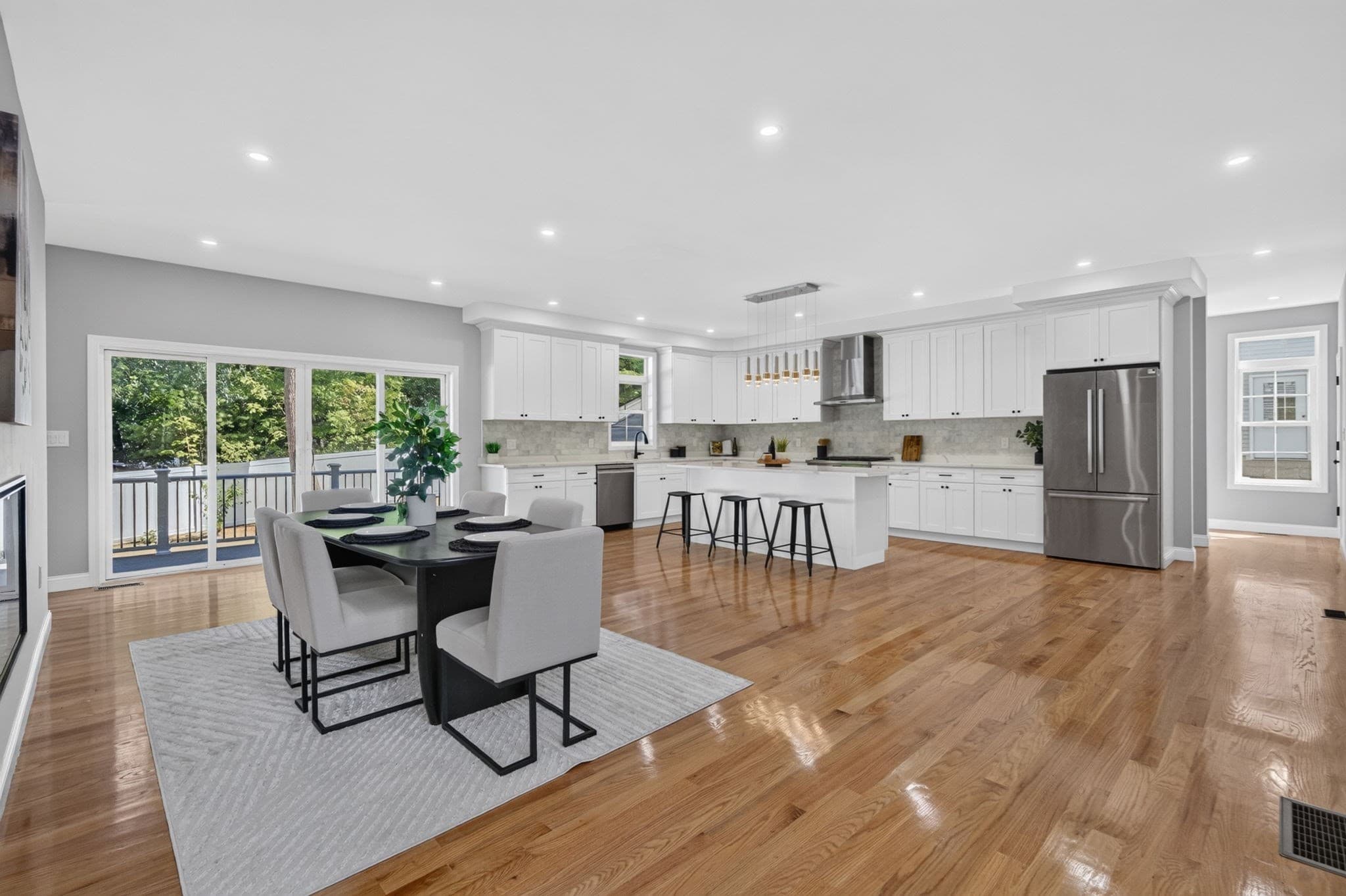 Single Family Residence at 44 Grandview Road, Reading MA 01867, Reading, photo 2 of 34