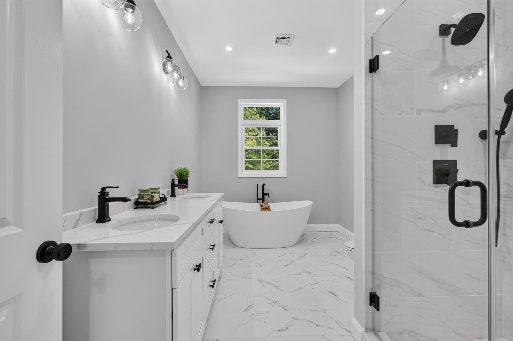 Single Family Residence at 44 Grandview Road, Reading MA 01867, Reading, photo 13 of 34