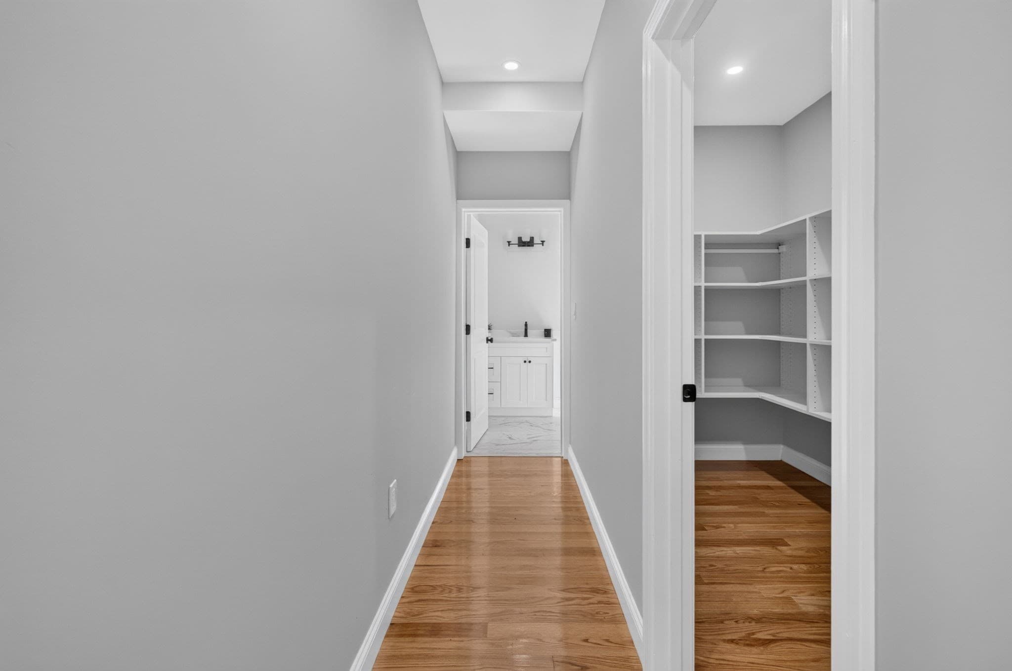 Single Family Residence at 44 Grandview Road, Reading MA 01867, Reading, photo 9 of 34