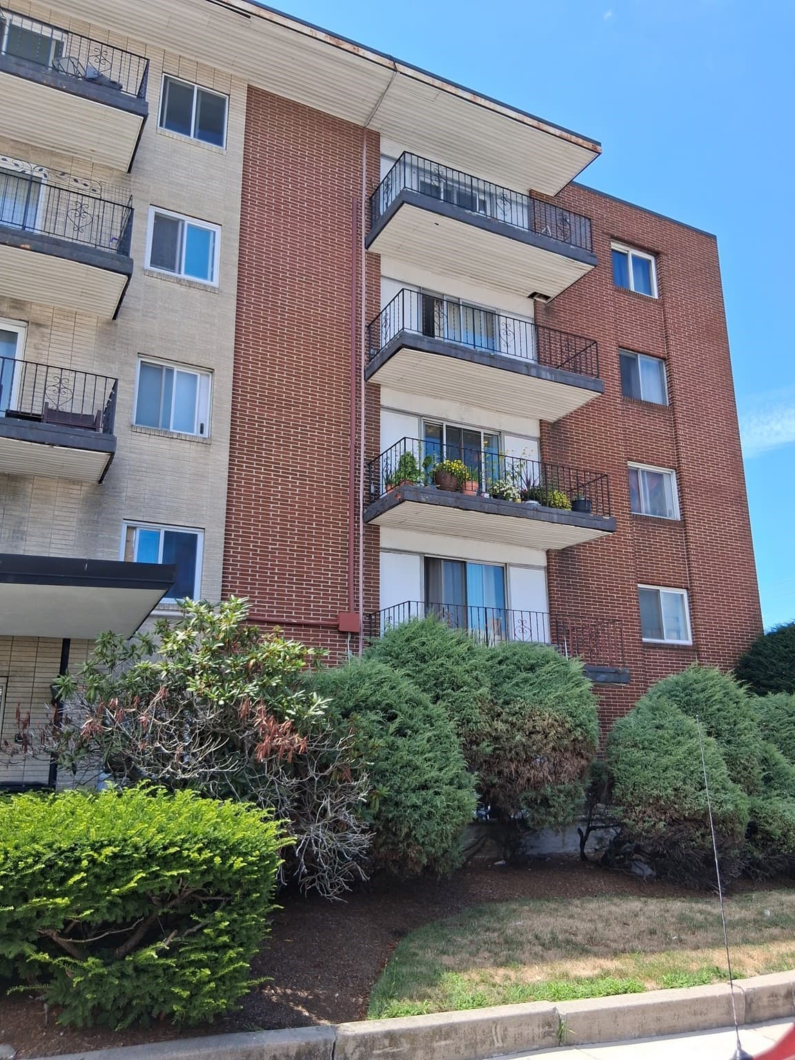 80 Main St # 9, Malden MA 02148