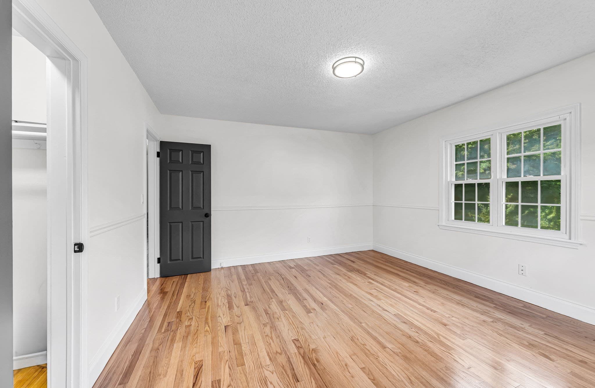 Single Family Residence at 115 Saint James Ave, Chicopee MA 01020, Chicopee, photo 15 of 42