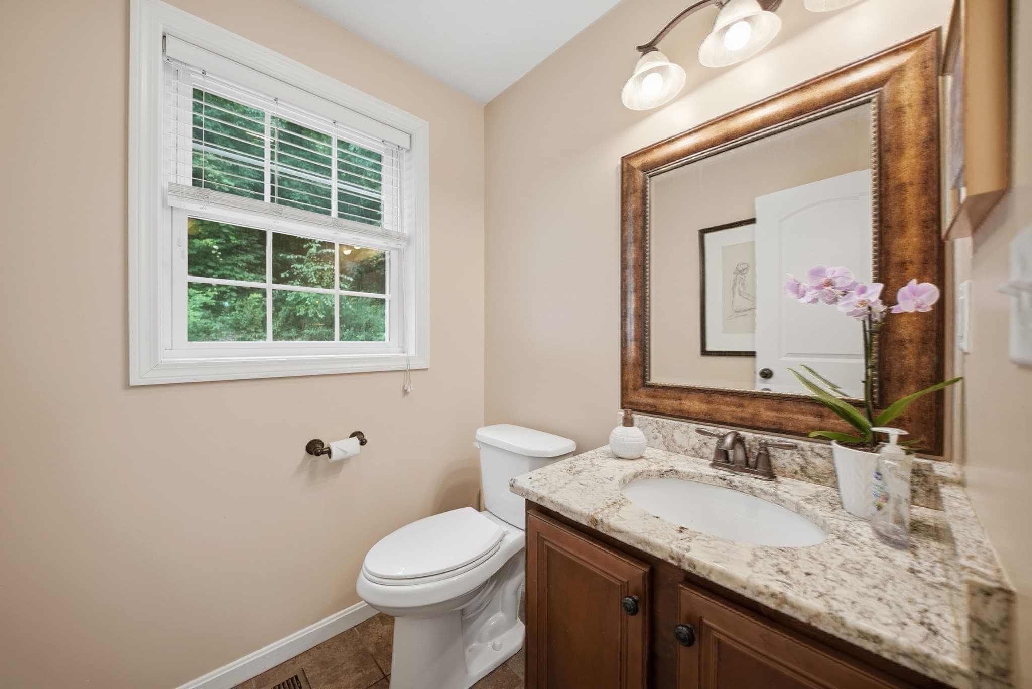 Single Family Residence at 6 Bard St, Haverhill MA 01835, Haverhill, photo 30 of 42